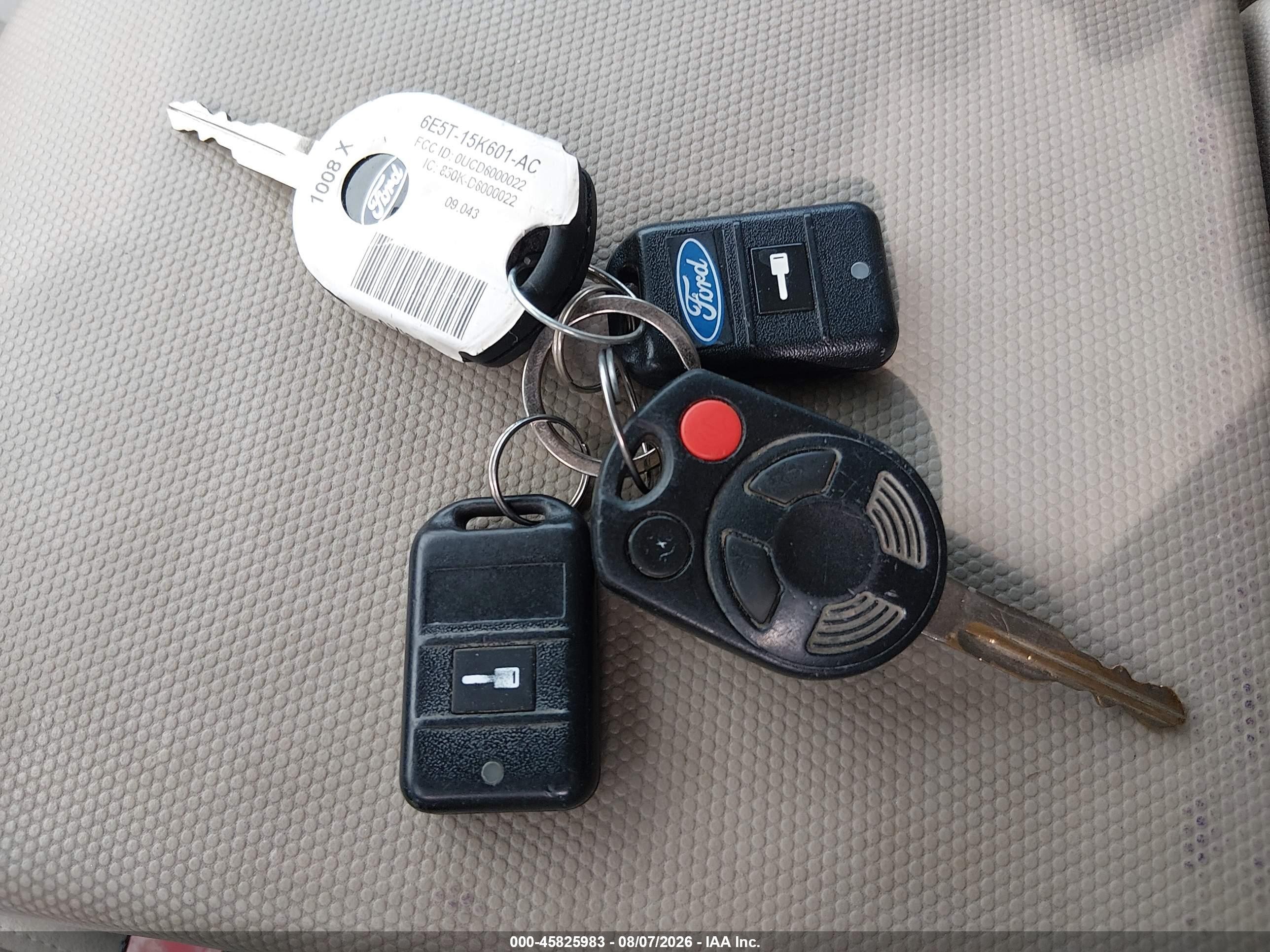 2009 Ford Escape Hybrid Limited Серый vin: 1FMCU59369KB69481