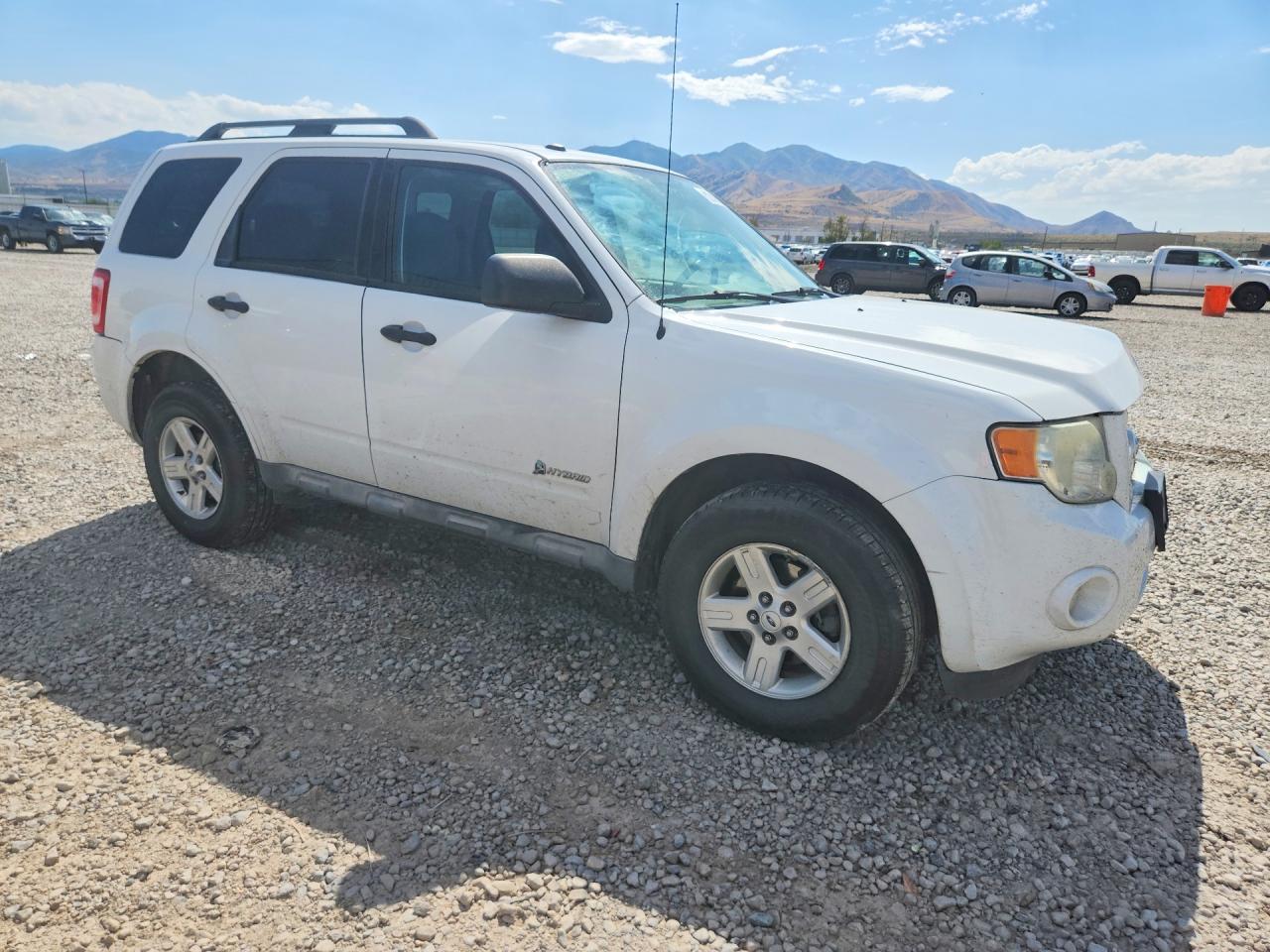 2009 Ford Escape Hybrid White vin: 1FMCU59389KC39630