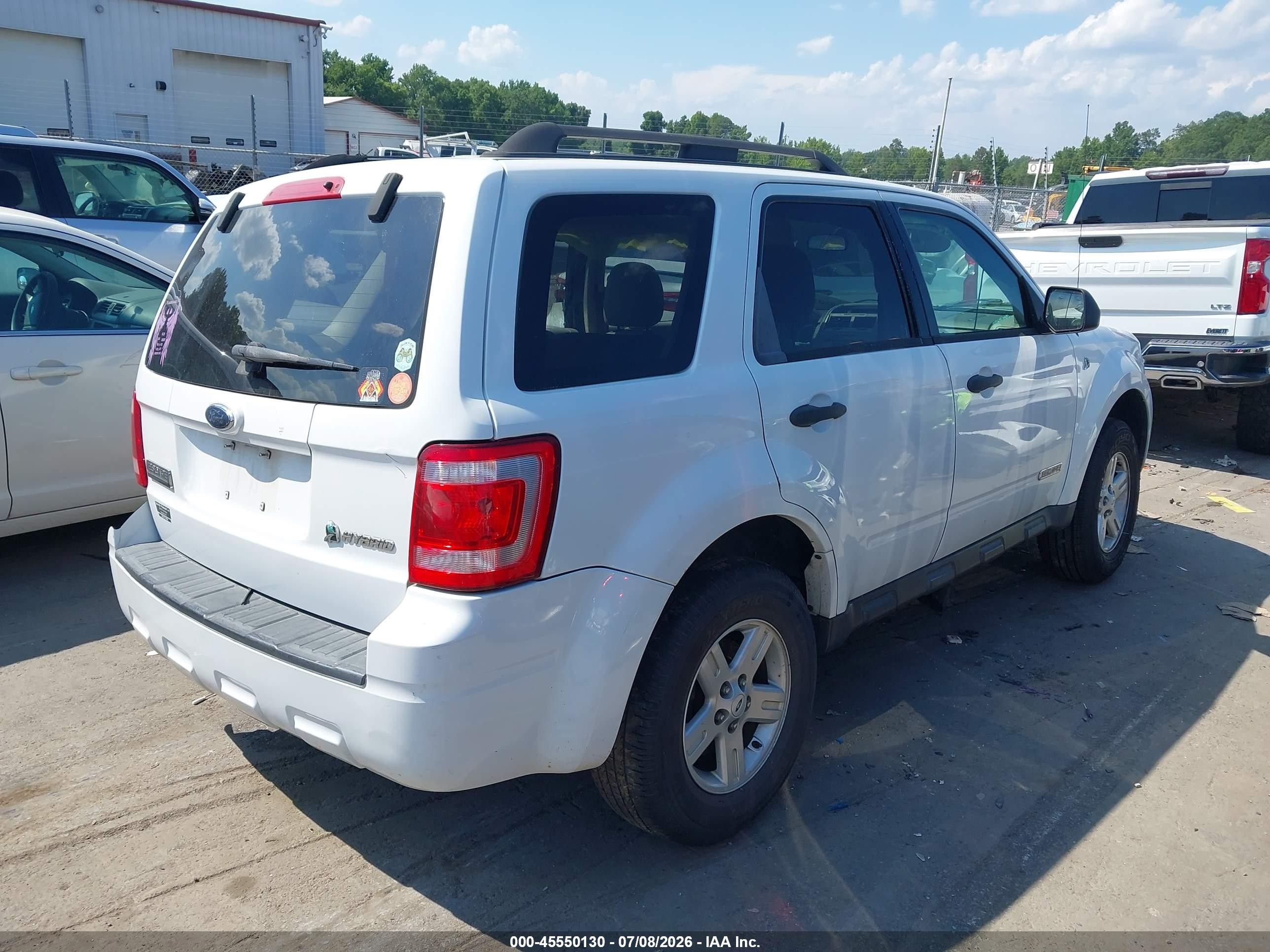 2008 Ford Escape Hybrid   Белый vin: 1FMCU59H08KE09411