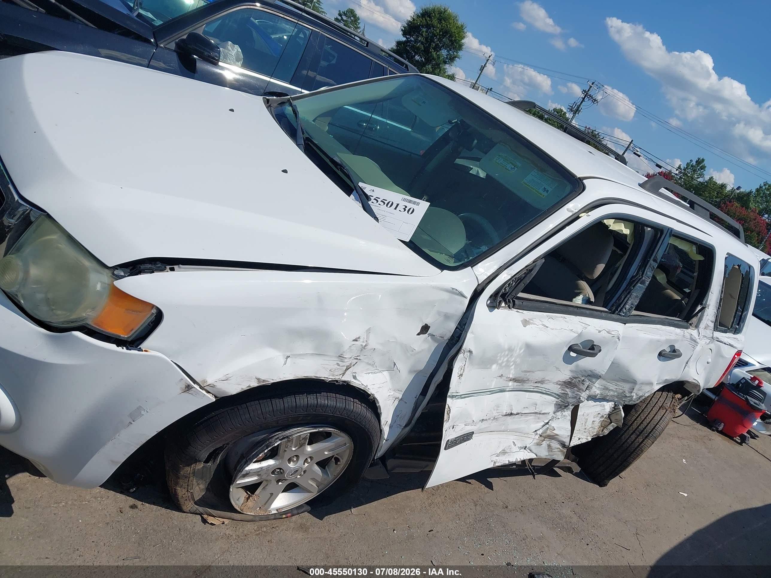 2008 Ford Escape Hybrid   Белый vin: 1FMCU59H08KE09411