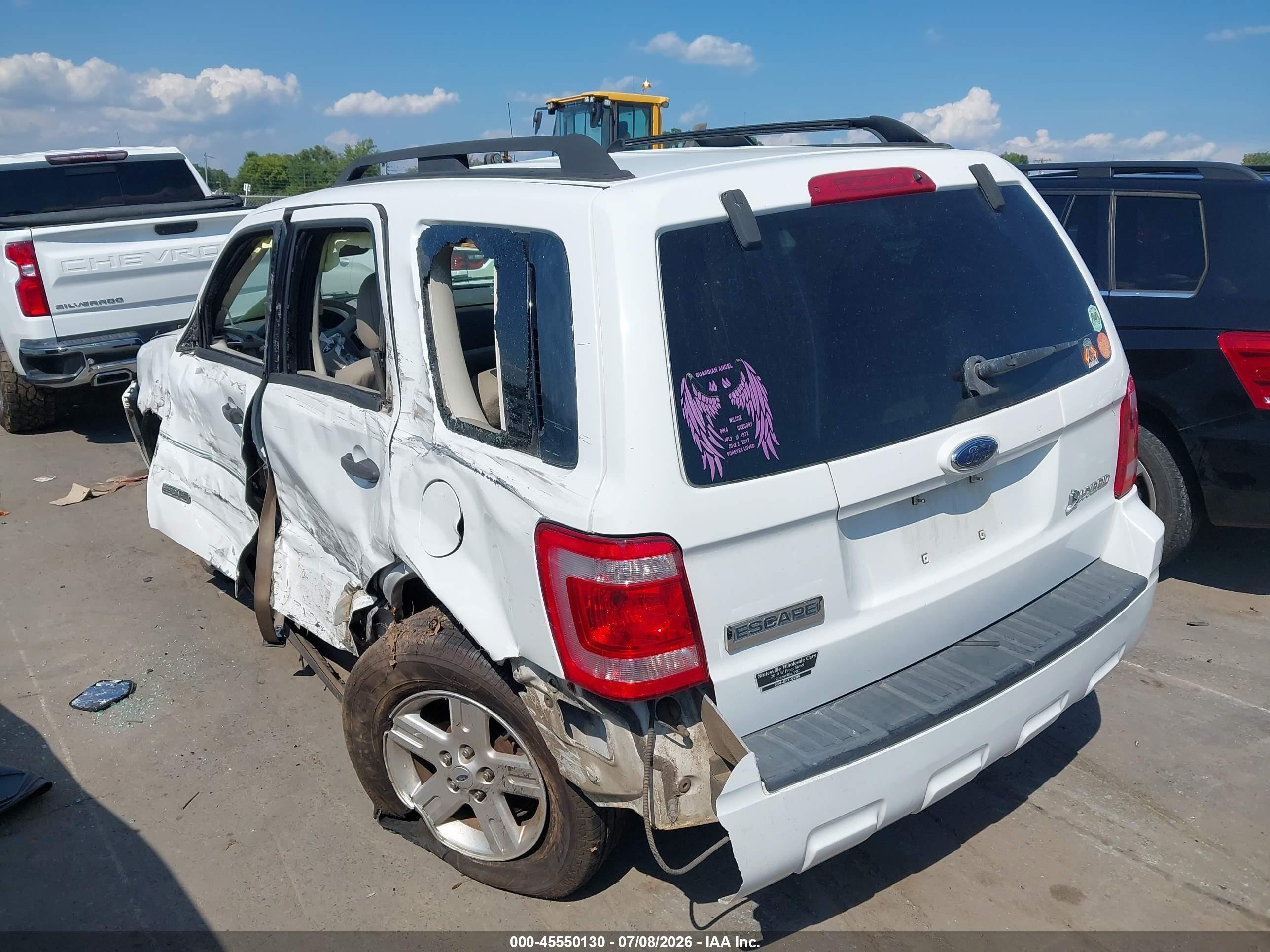 2008 Ford Escape Hybrid   Белый vin: 1FMCU59H08KE09411