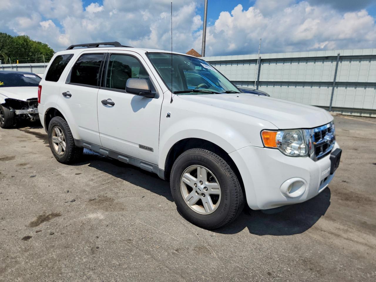 2008 Ford Escape Hev White vin: 1FMCU59H08KE18903
