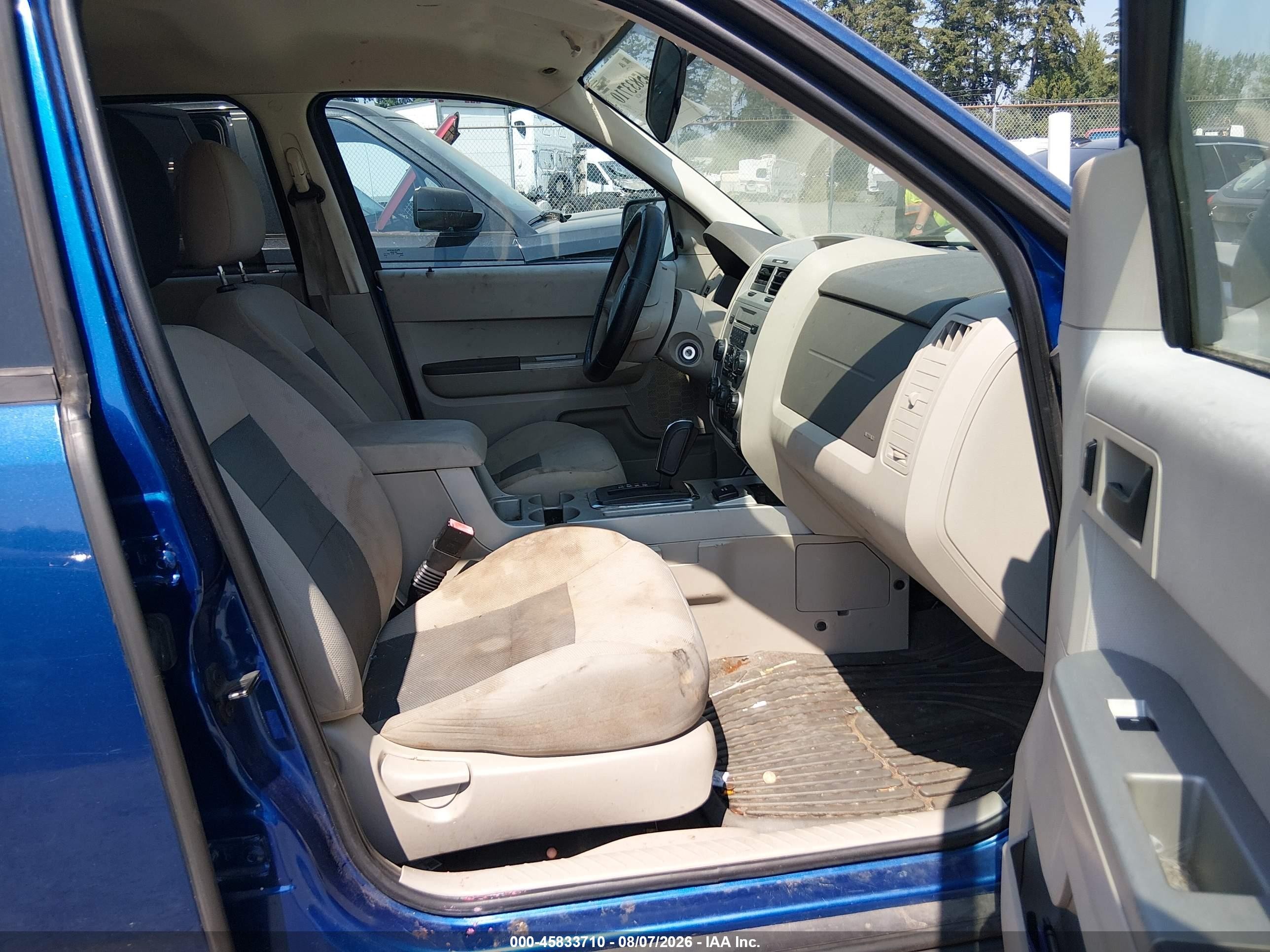 2008 Ford Escape Hybrid   Синий vin: 1FMCU59H38KC05282