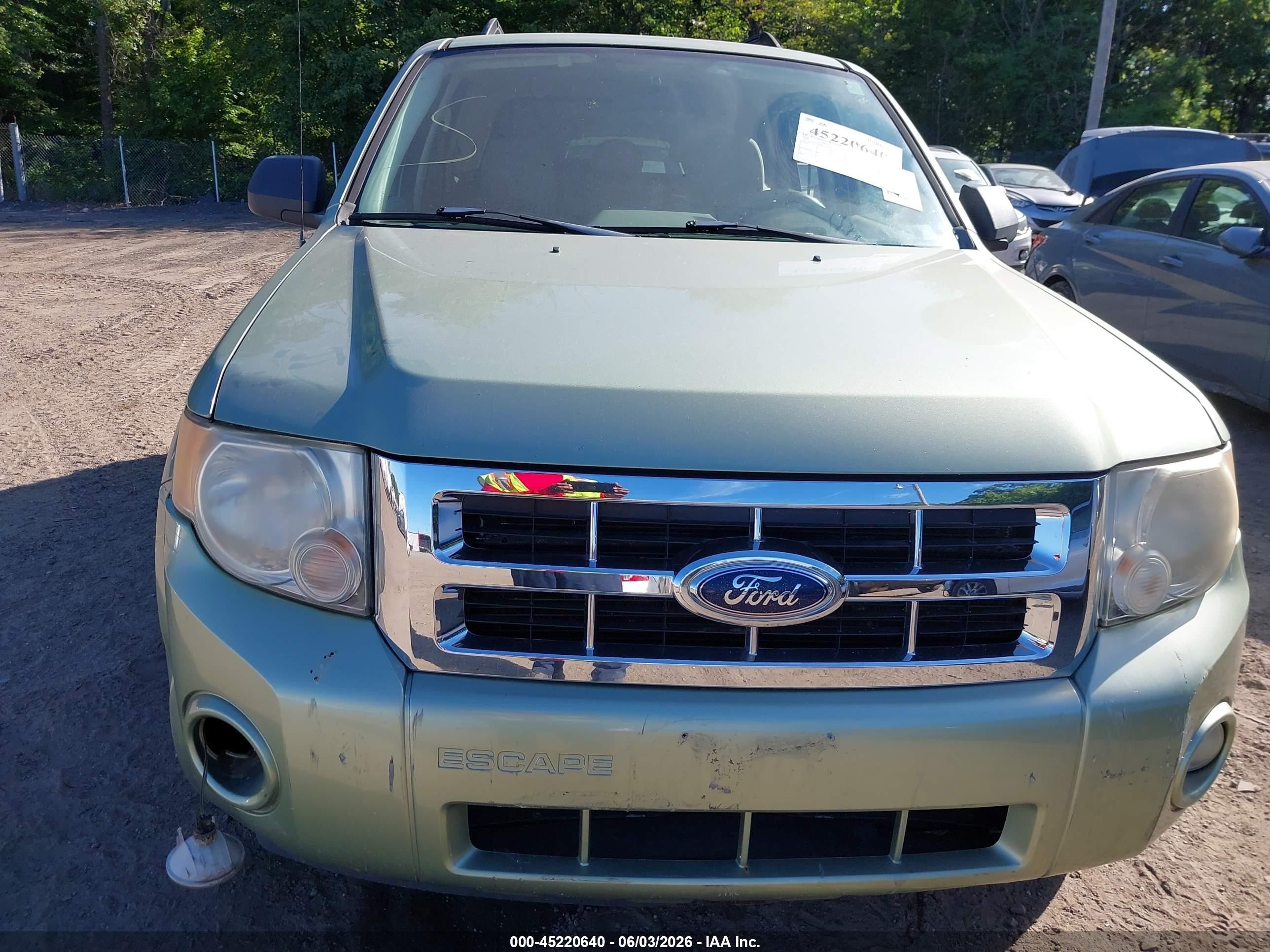 2008 Ford Escape Hybrid   Green vin: 1FMCU59H48KC22592