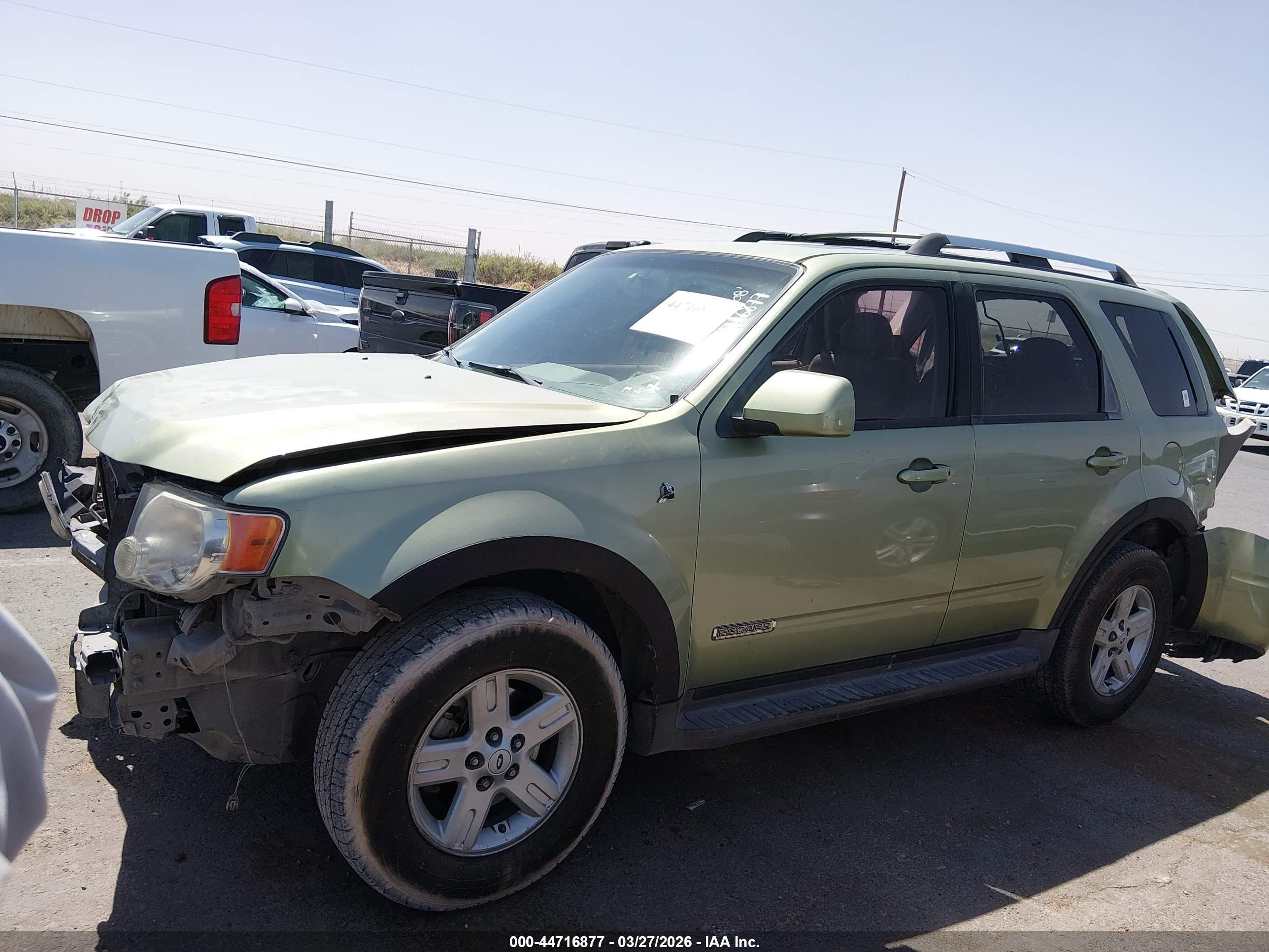 2008 Ford Escape Hybrid   Beige vin: 1FMCU59H58KE20744