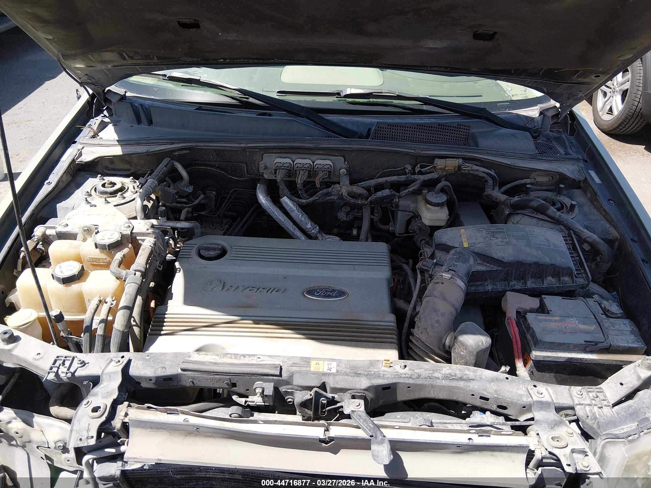 2008 Ford Escape Hybrid   Beige vin: 1FMCU59H58KE20744