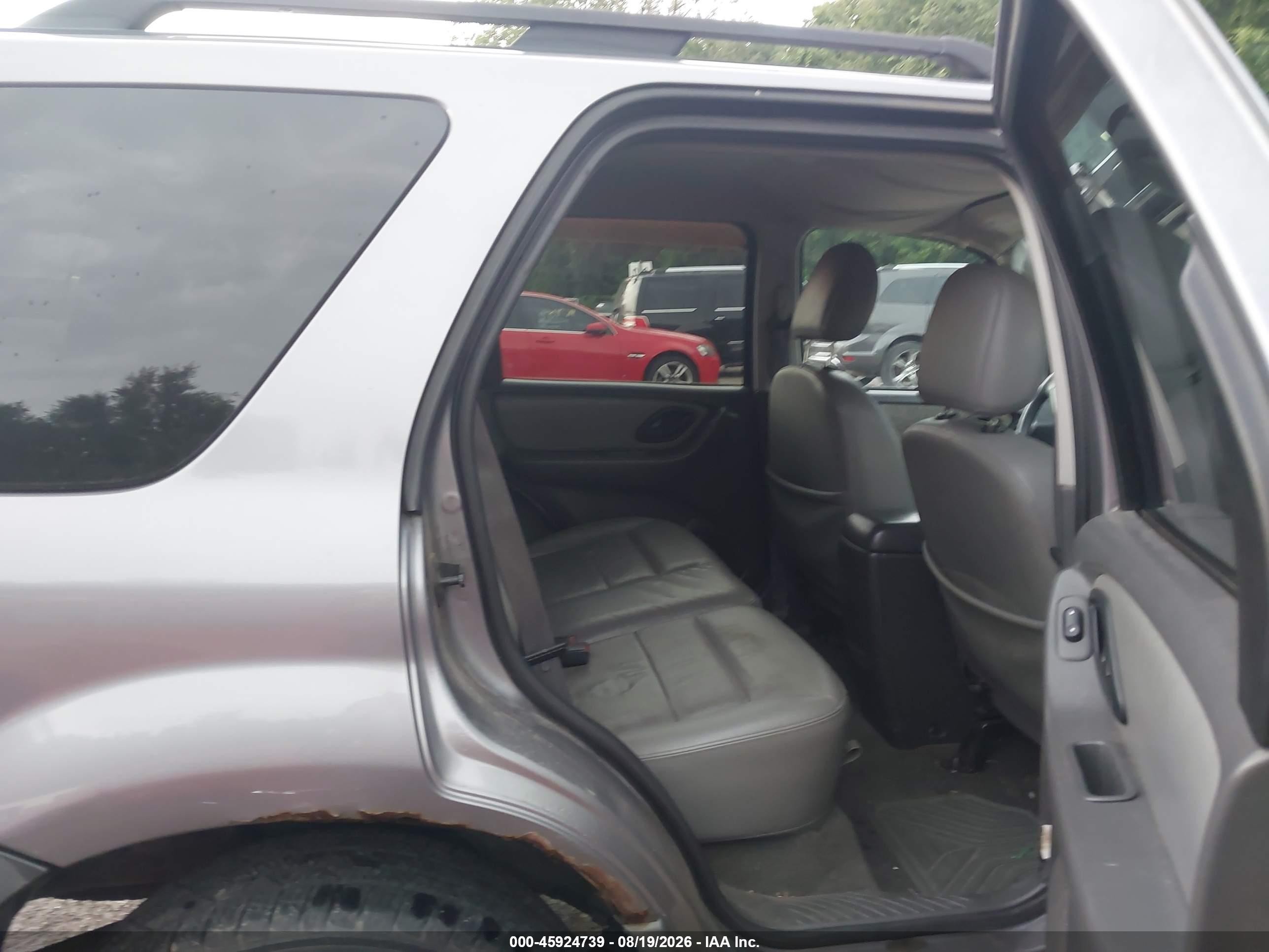 2007 Ford Escape Hybrid   Gray vin: 1FMCU59H97KC07018