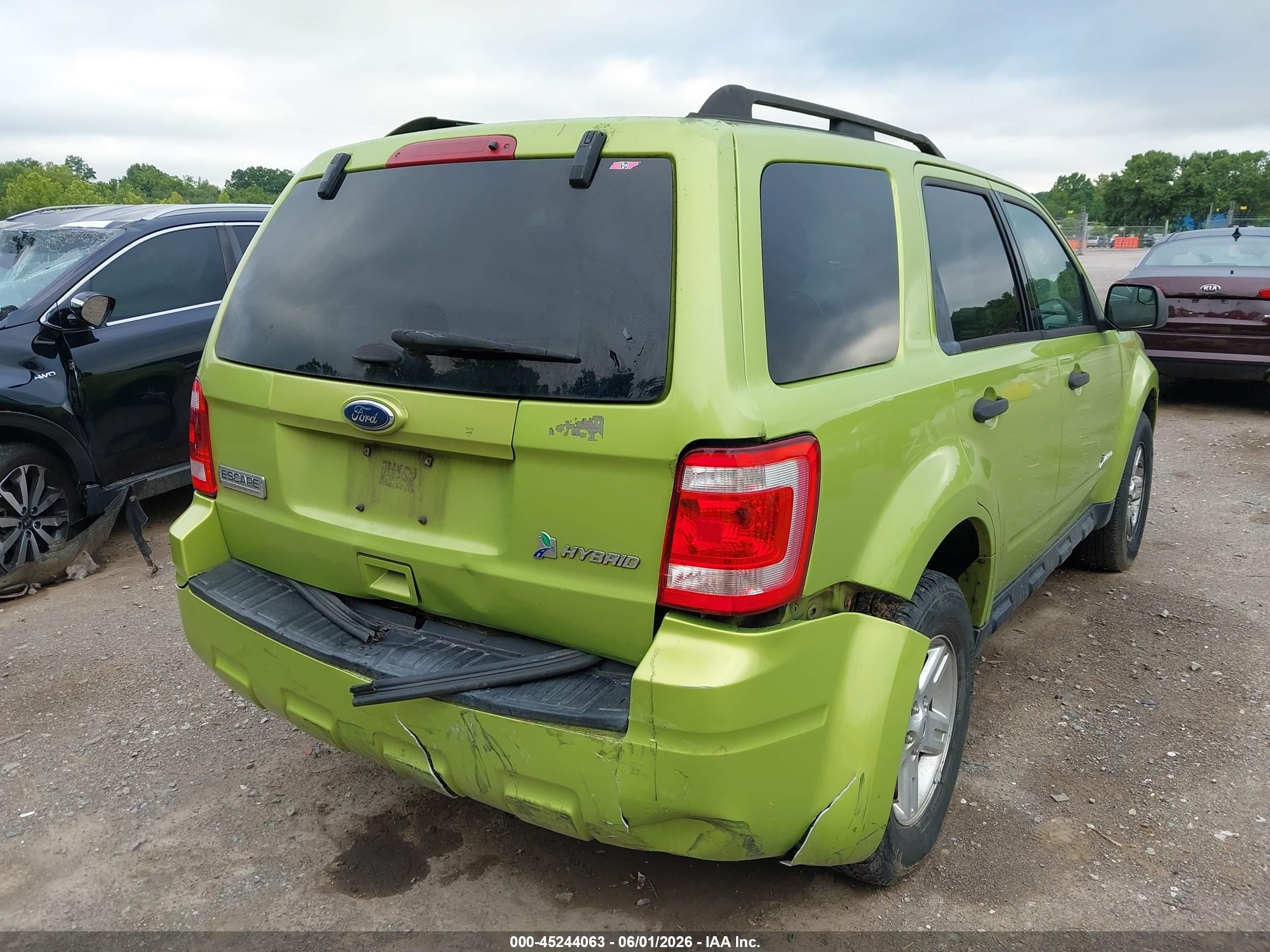 2011 Ford Escape Hybrid   Зеленый vin: 1FMCU5K31BKC19610