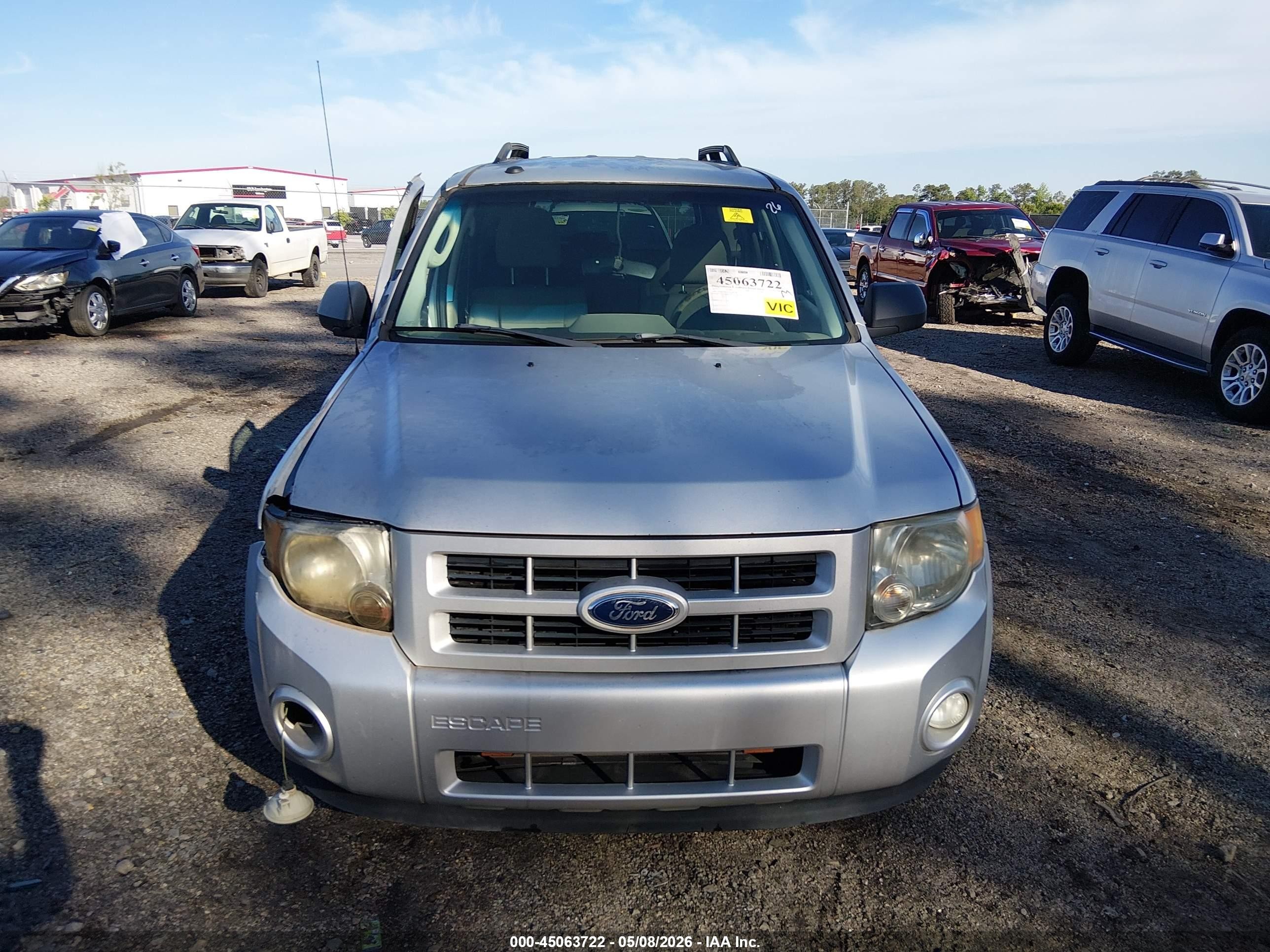2012 Ford Escape Hybrid   Silver vin: 1FMCU5K31CKA30246