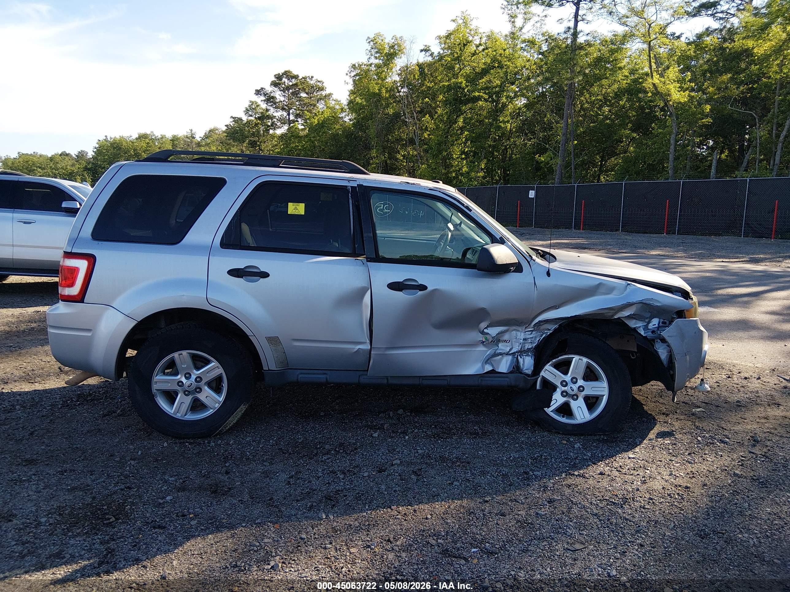 2012 Ford Escape Hybrid   Silver vin: 1FMCU5K31CKA30246