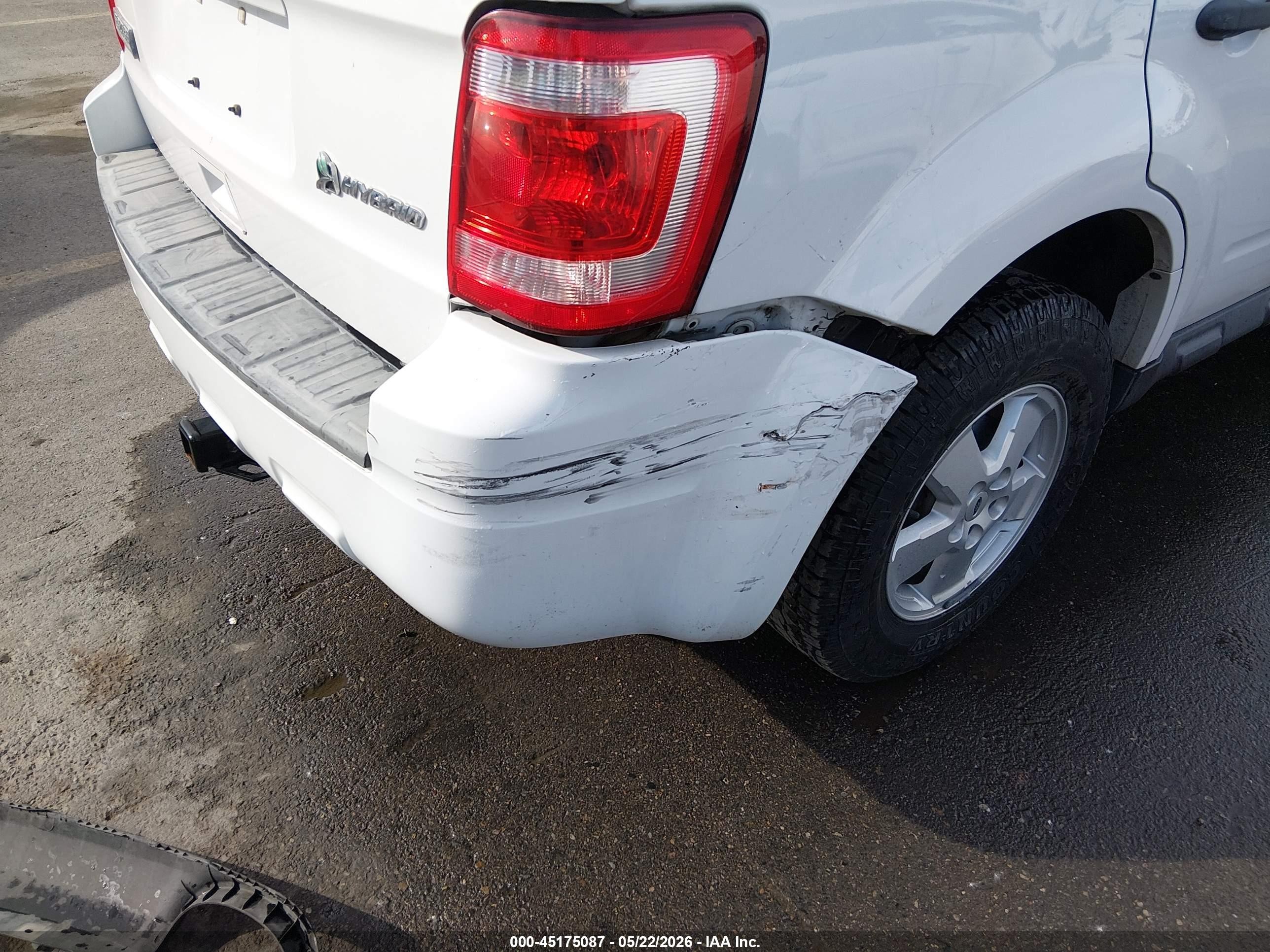 2010 Ford Escape Hybrid Limited White vin: 1FMCU5K32AKC79636