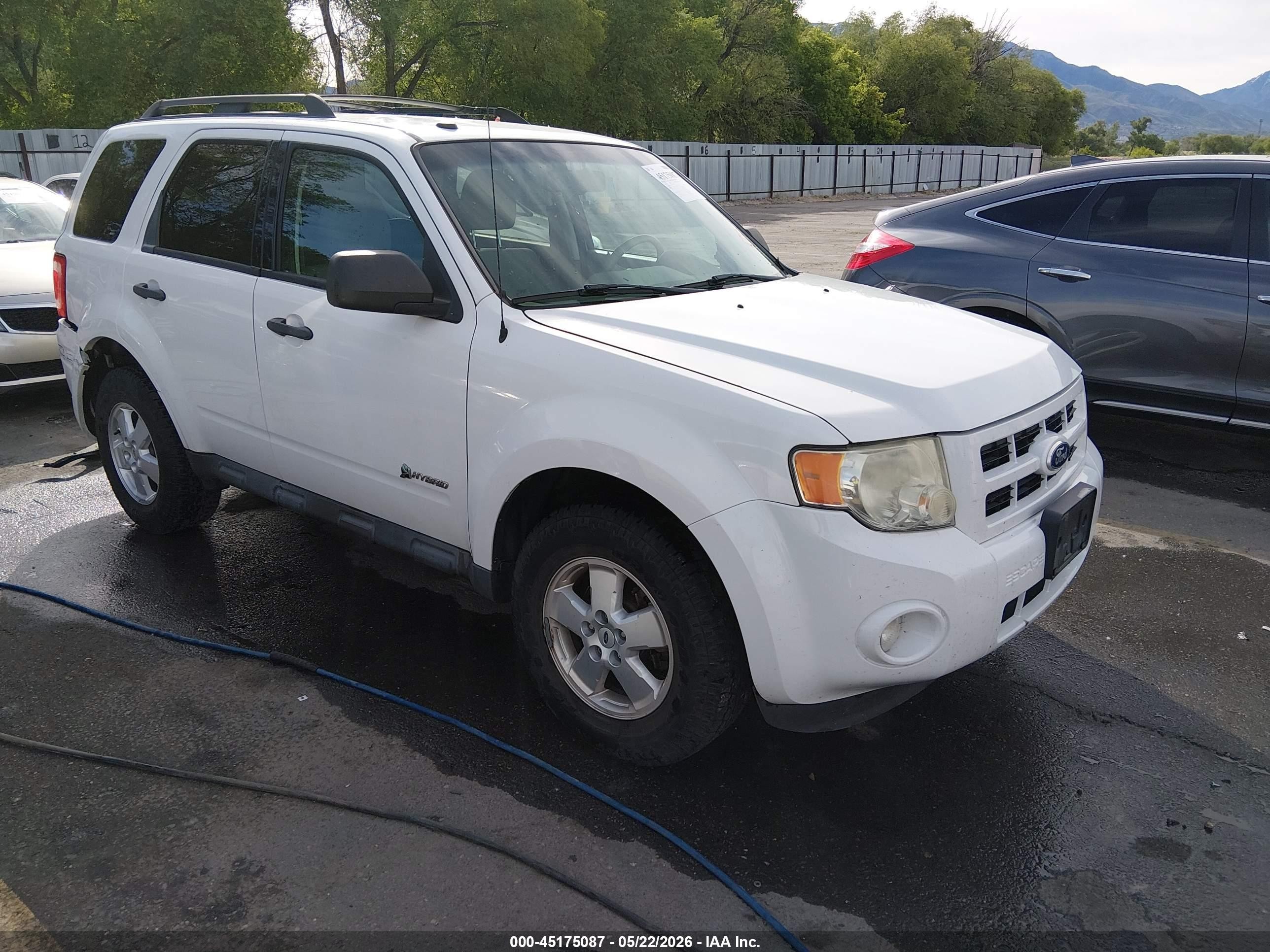 2010 Ford Escape Hybrid Limited White vin: 1FMCU5K32AKC79636