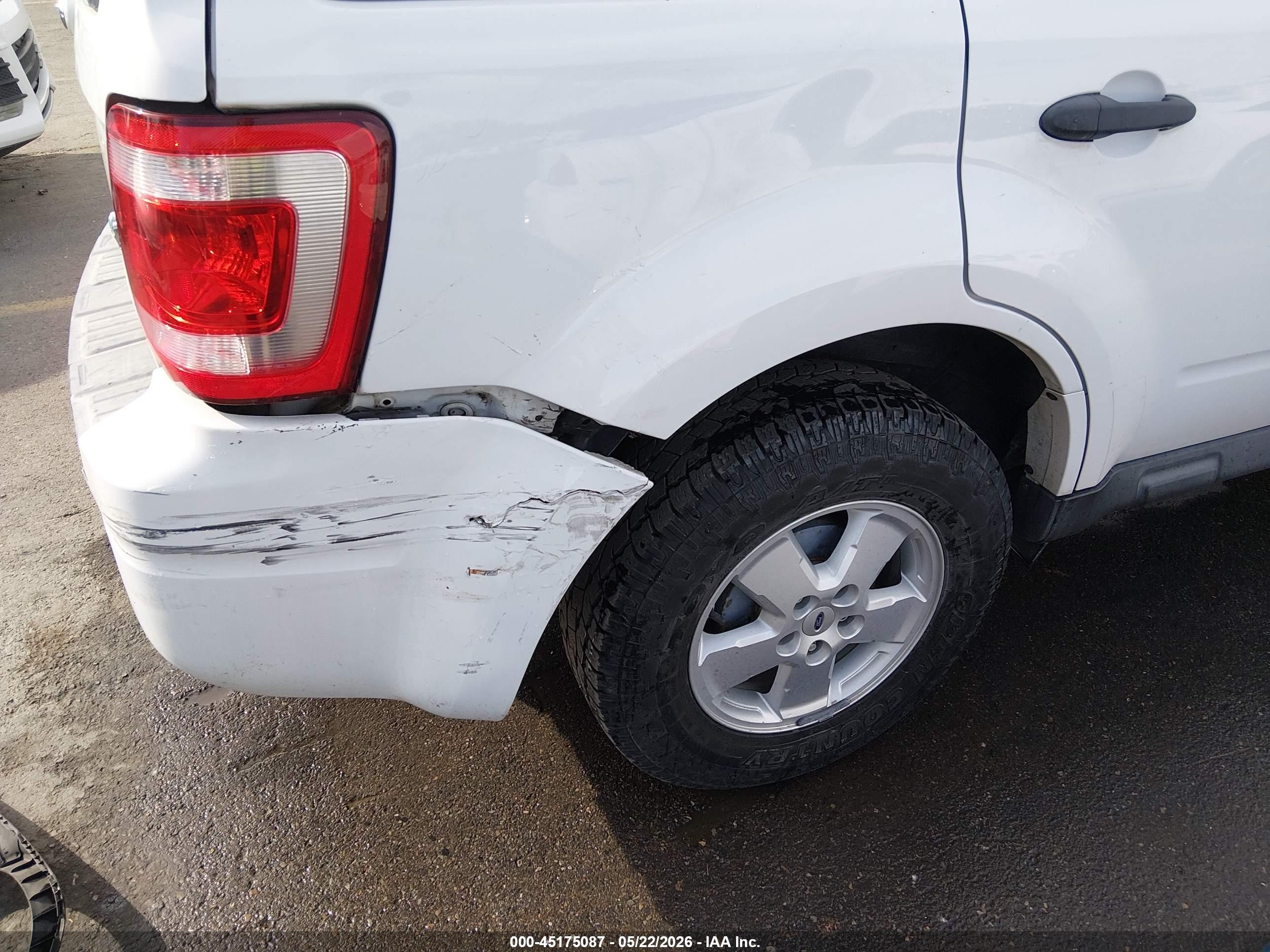 2010 Ford Escape Hybrid Limited White vin: 1FMCU5K32AKC79636