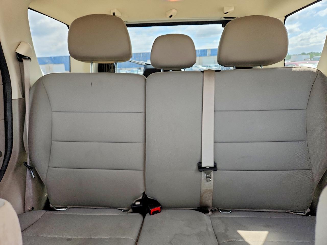 2010 Ford Escape Hybrid Белый vin: 1FMCU5K33AKC59069