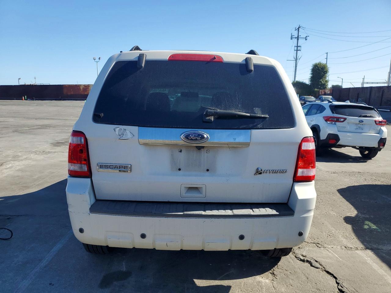 2010 Ford Escape Hybrid White vin: 1FMCU5K34AKB82499