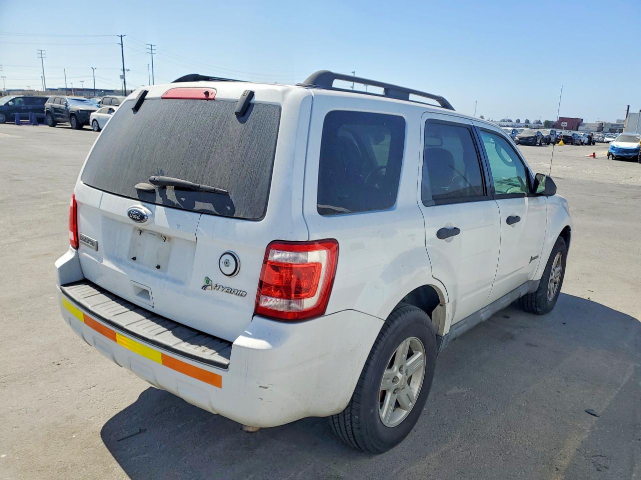 2011 Ford Escape Hybrid Белый vin: 1FMCU5K34BKB48855
