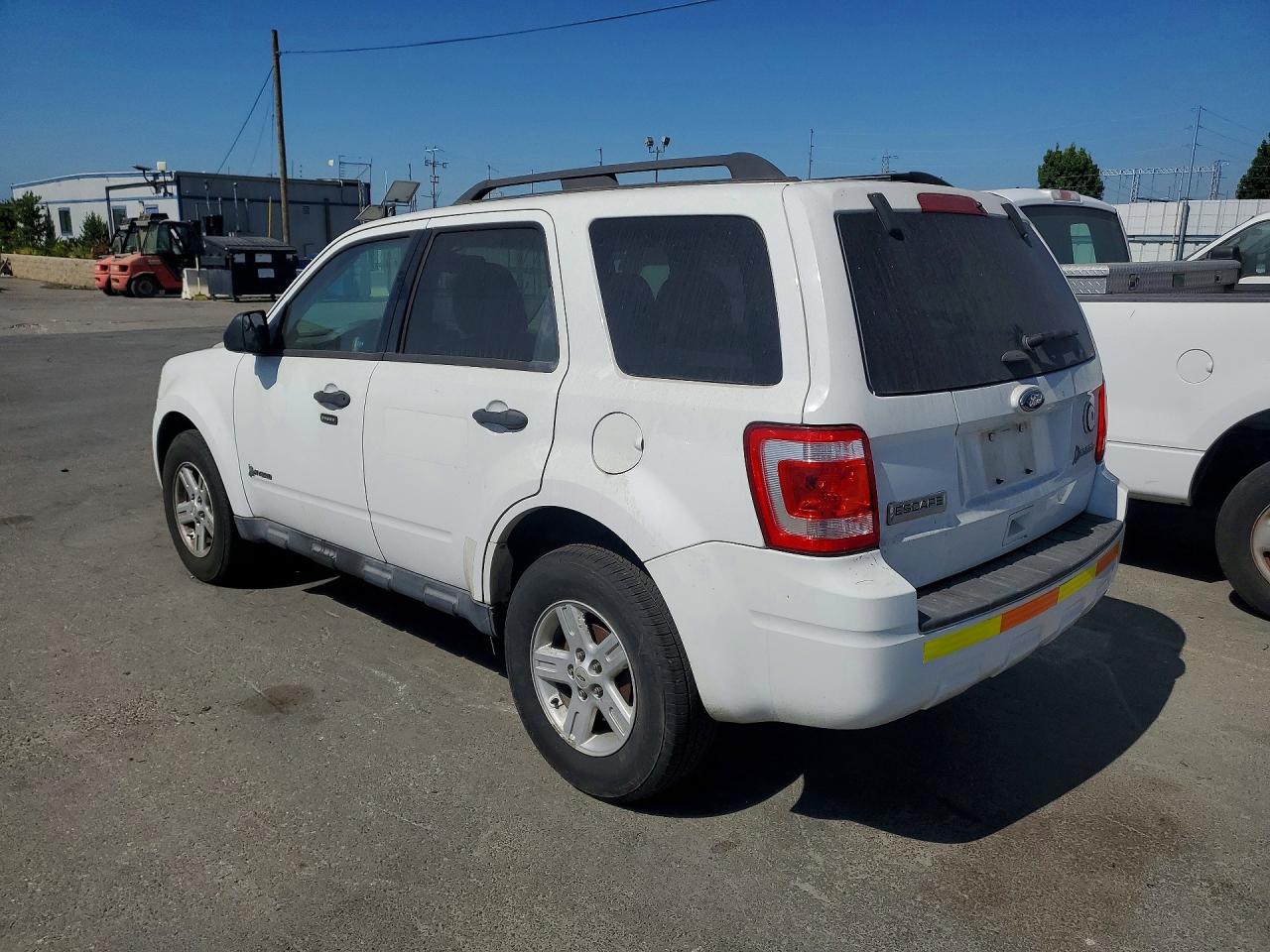 2011 Ford Escape Hybrid Белый vin: 1FMCU5K34BKB48855