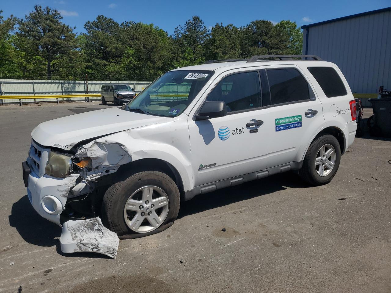 2011 Ford Escape Hybrid White vin: 1FMCU5K35BKB48850 Damage: Front Bumper Reinforcement, Broken, Replacement Required