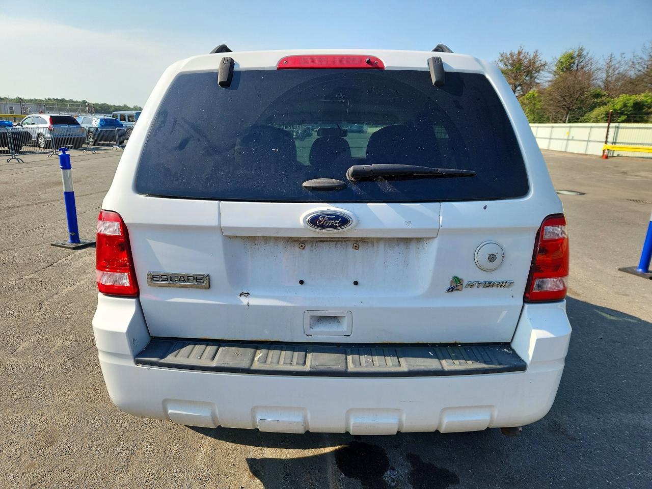 2011 Ford Escape Hybrid White vin: 1FMCU5K35BKB48850