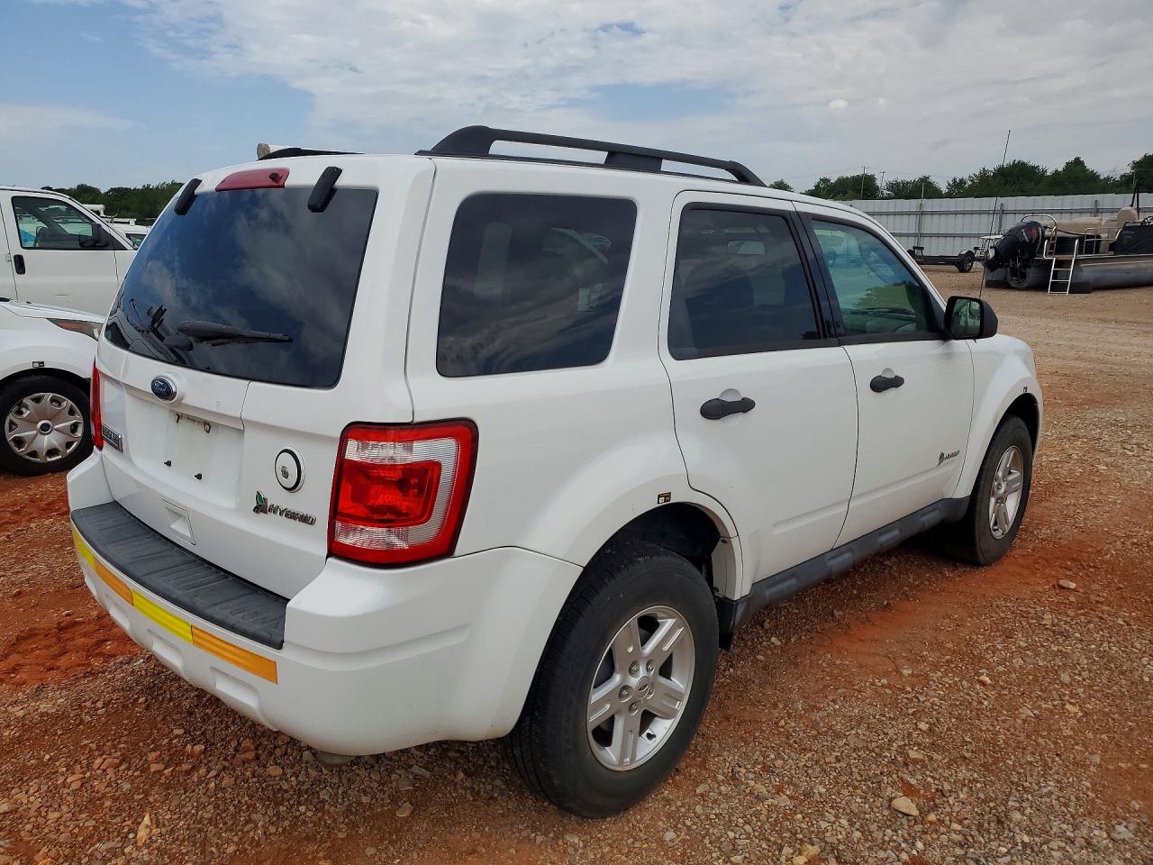 2011 Ford Escape Hybrid White vin: 1FMCU5K36BKB48842