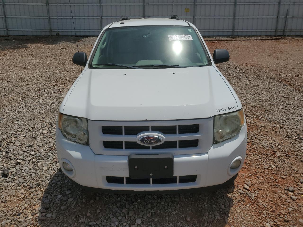 2011 Ford Escape Hybrid White vin: 1FMCU5K36BKB48842 Damage: Hood, Chipped, 7