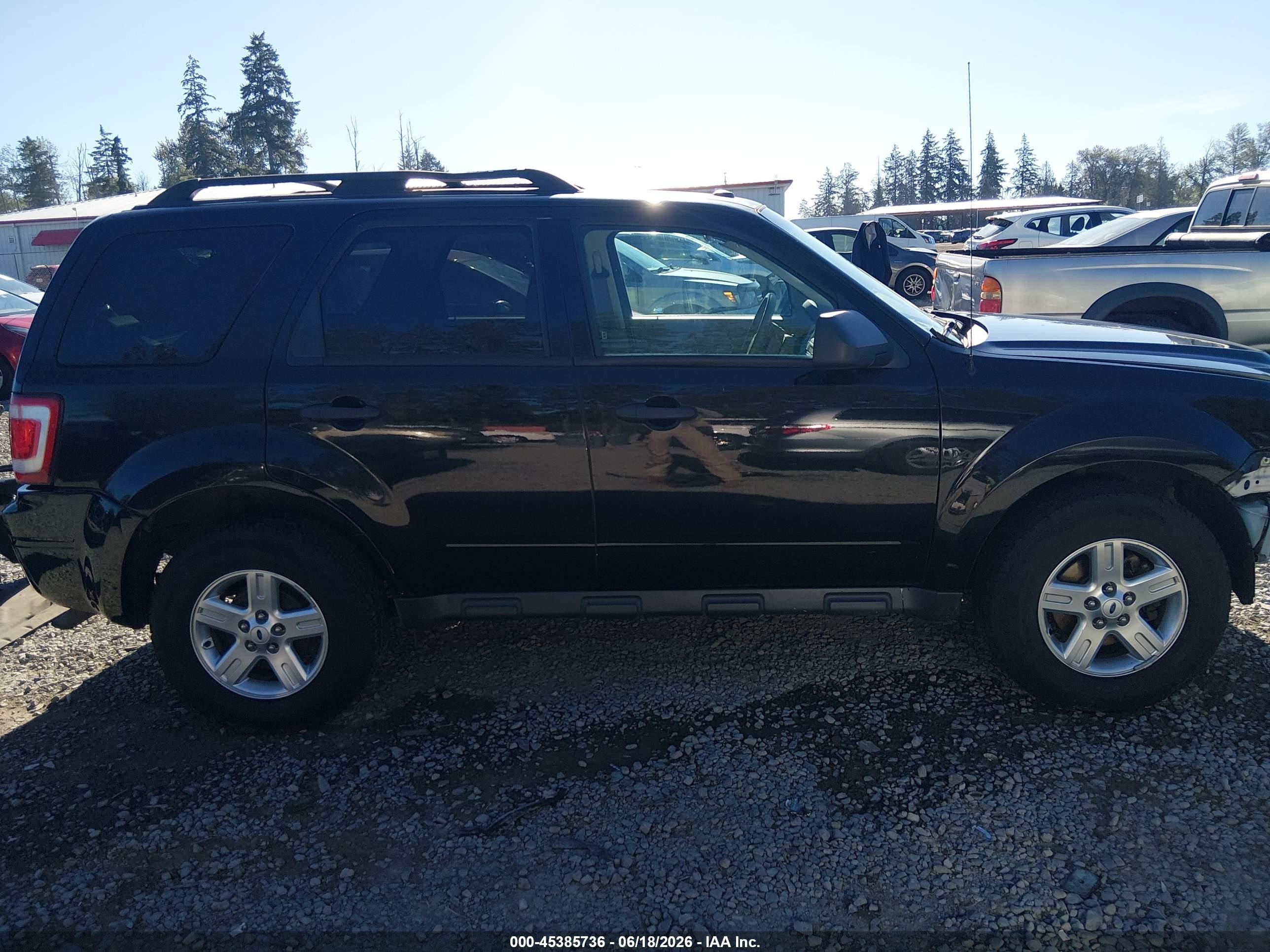 2012 Ford Escape Hybrid   Черный vin: 1FMCU5K36CKA67910