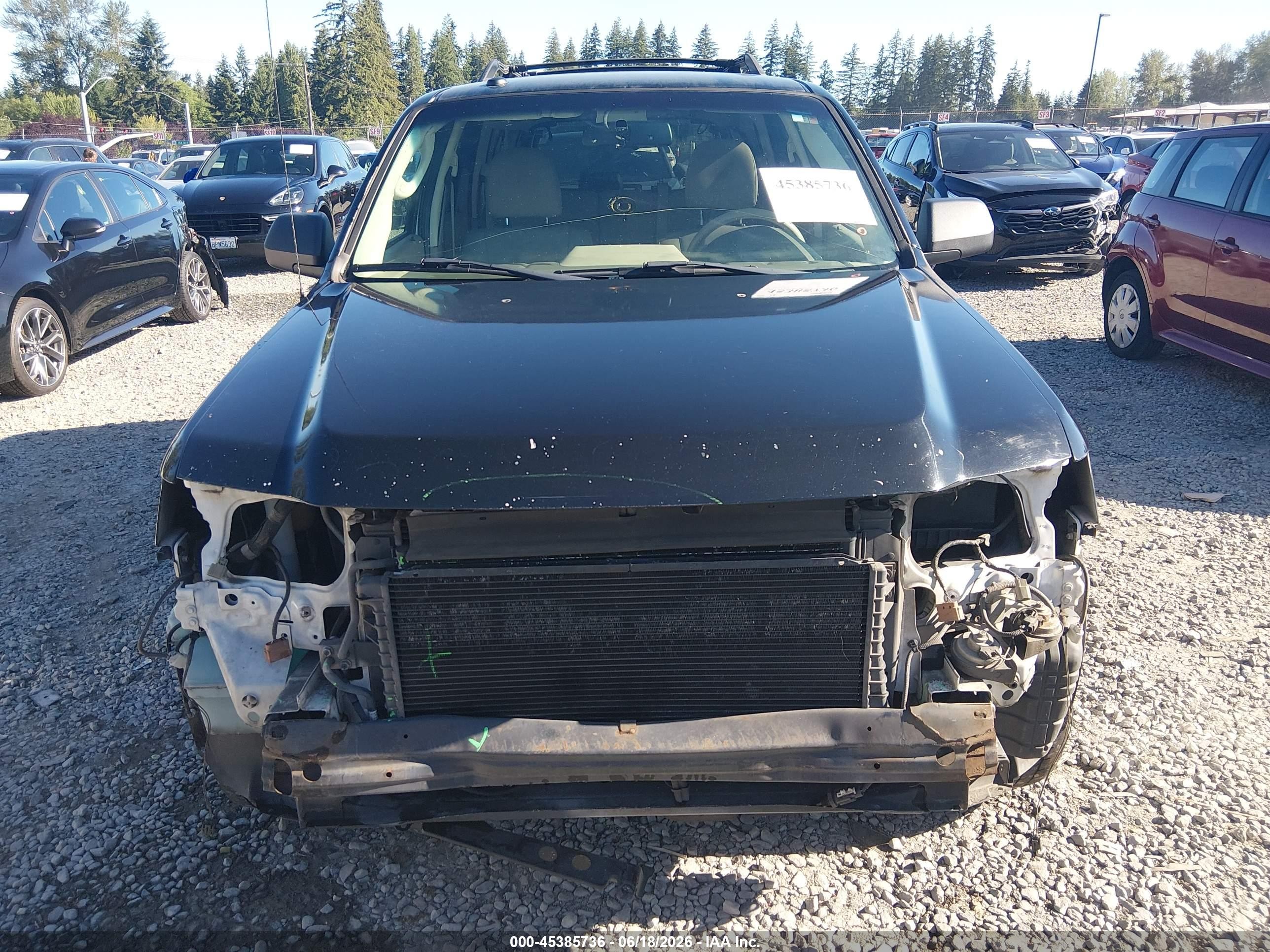 2012 Ford Escape Hybrid   Черный vin: 1FMCU5K36CKA67910