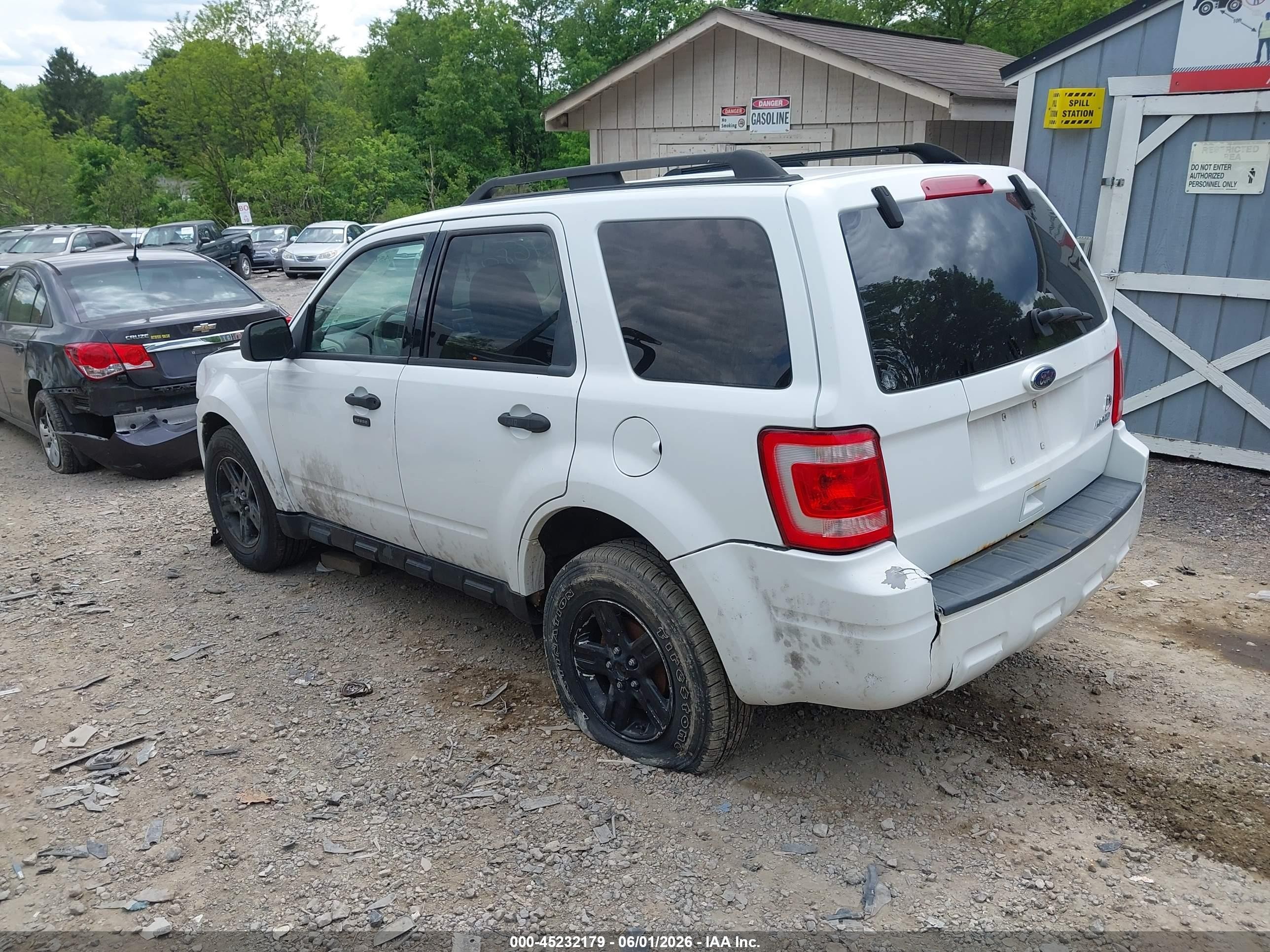 2010 Ford Escape Hybrid Limited White vin: 1FMCU5K37AKA14680