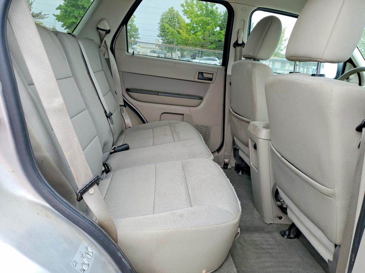 2010 Ford Escape Hybrid Silver vin: 1FMCU5K37AKC29928