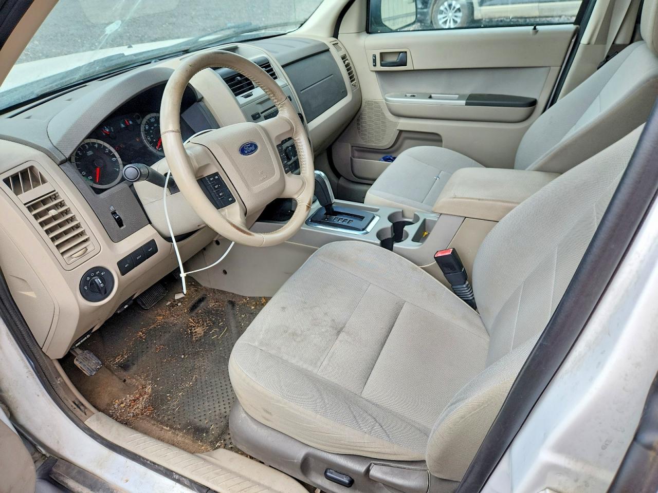 2011 Ford Escape Hybrid Белый vin: 1FMCU5K37BKA88196