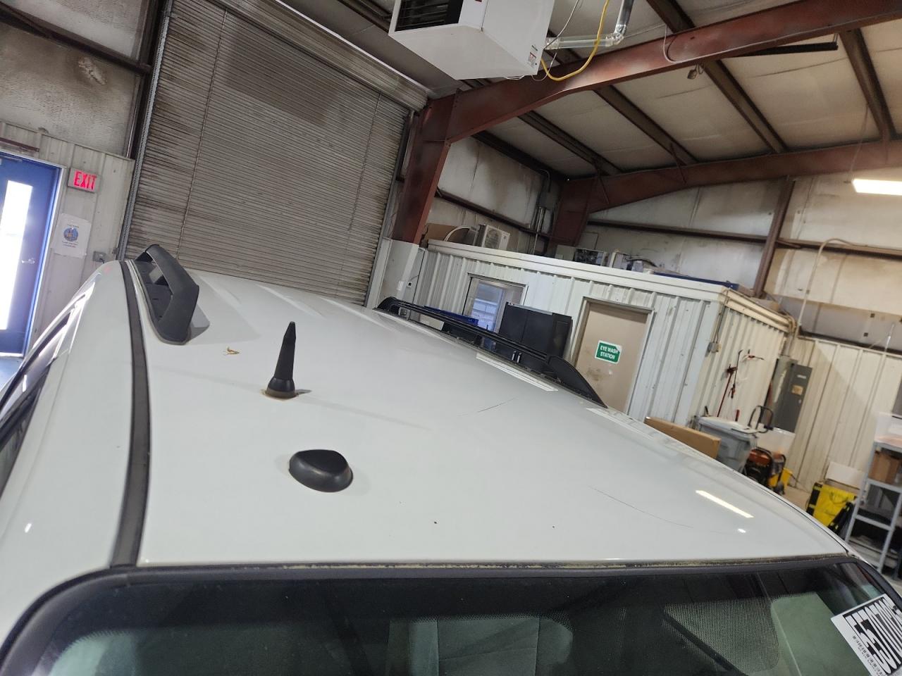 2011 Ford Escape Hybrid White vin: 1FMCU5K38BKB48812 Damage: Roof, Multiple Scratches Light, 5