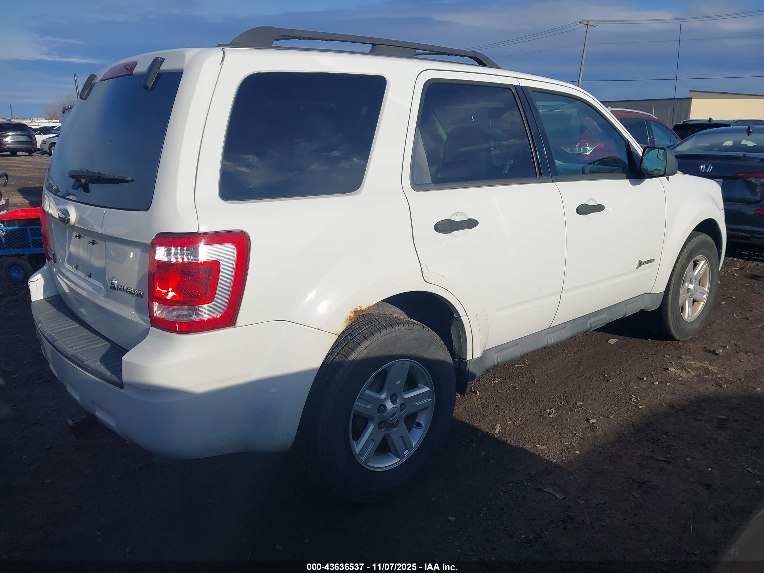 2010 Ford Escape Hybrid Limited White vin: 1FMCU5K39AKA47079