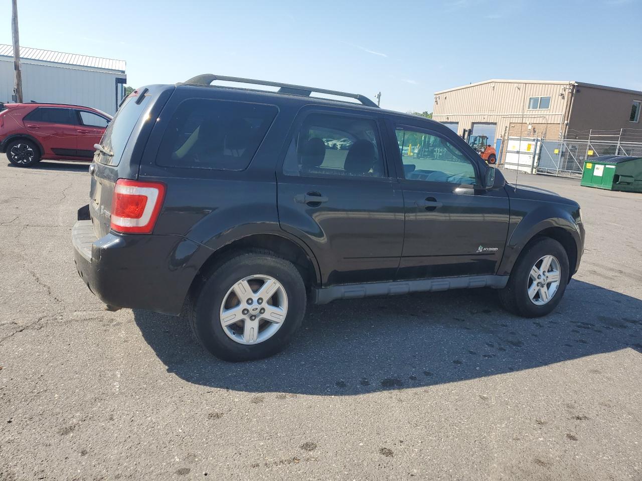 2011 Ford Escape Hybrid Black vin: 1FMCU5K39BKC01548 Damage: Right Qtr Panel, Dent(S) W/ Paint Dmg, 2 To 3 Inches