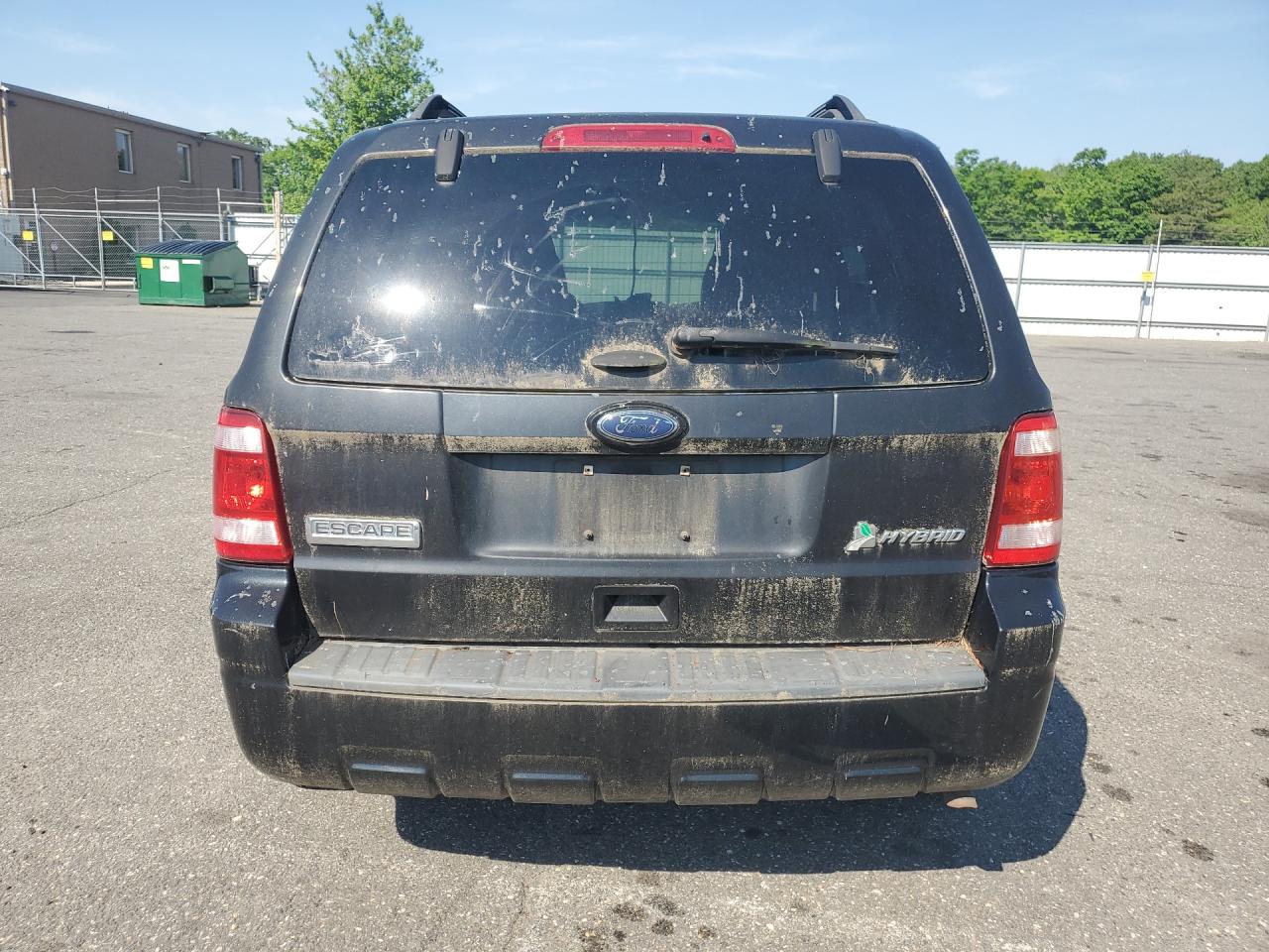 2011 Ford Escape Hybrid Black vin: 1FMCU5K39BKC01548 Damage: Rear Bumper, Heavy Scratch, 1 To 2 Inches