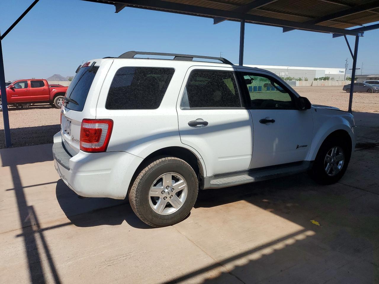 2012 Ford Escape Hybrid White vin: 1FMCU5K39CKA23058