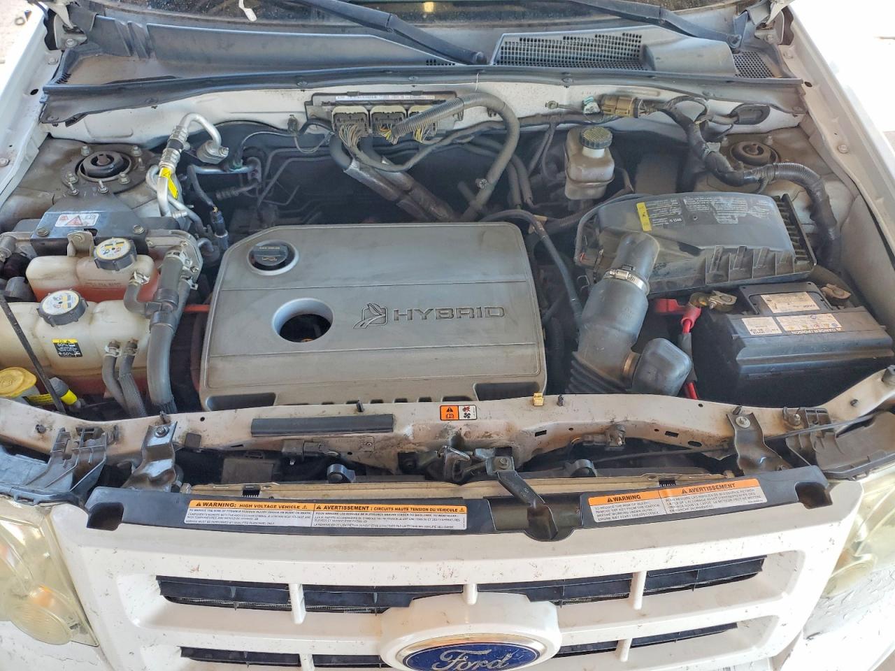 2012 Ford Escape Hybrid White vin: 1FMCU5K39CKA23058