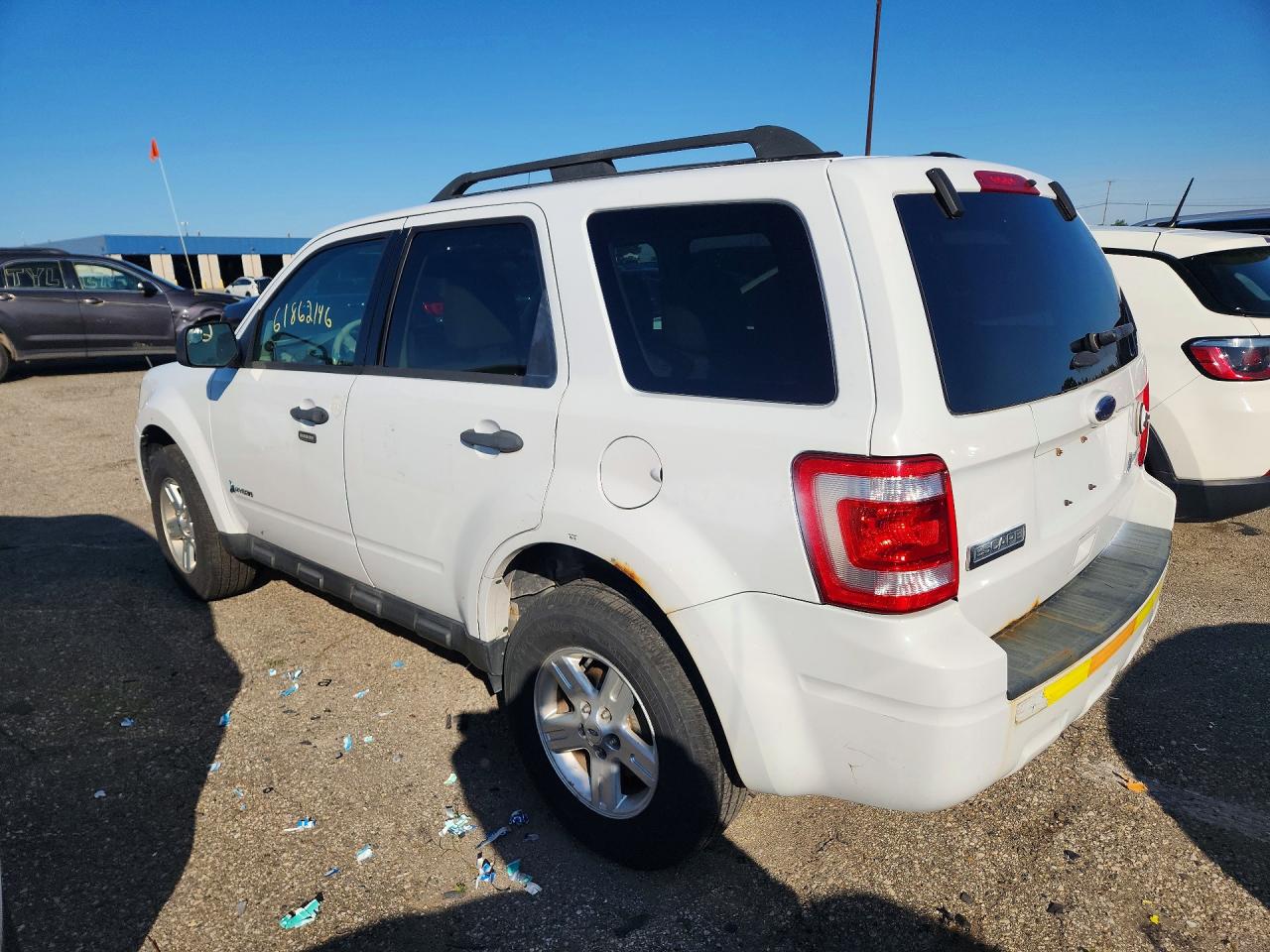 2011 Ford Escape Hybrid White vin: 1FMCU5K3XBKB48861
