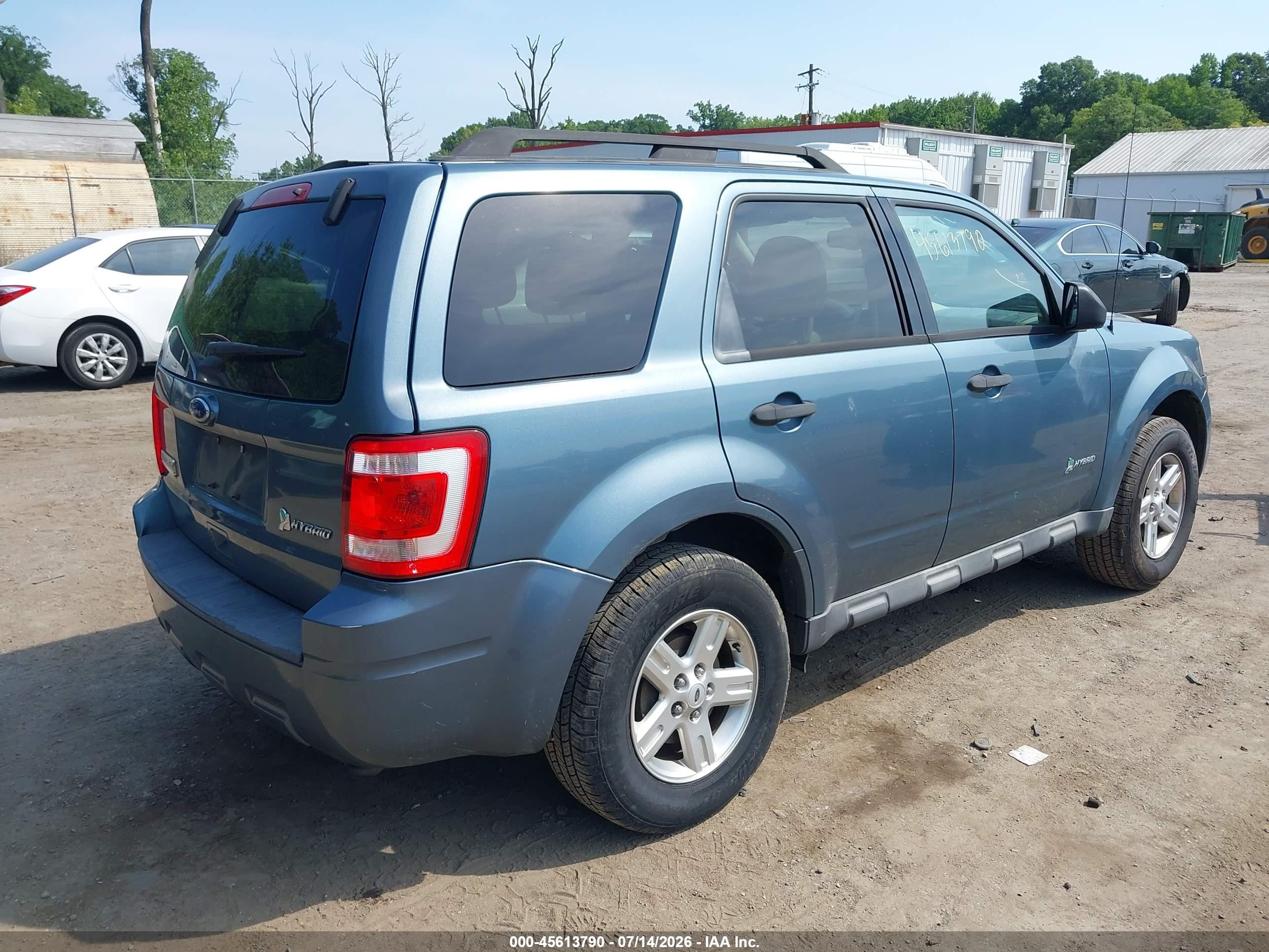 2011 Ford Escape Hybrid   Light Blue vin: 1FMCU5K3XBKC06435