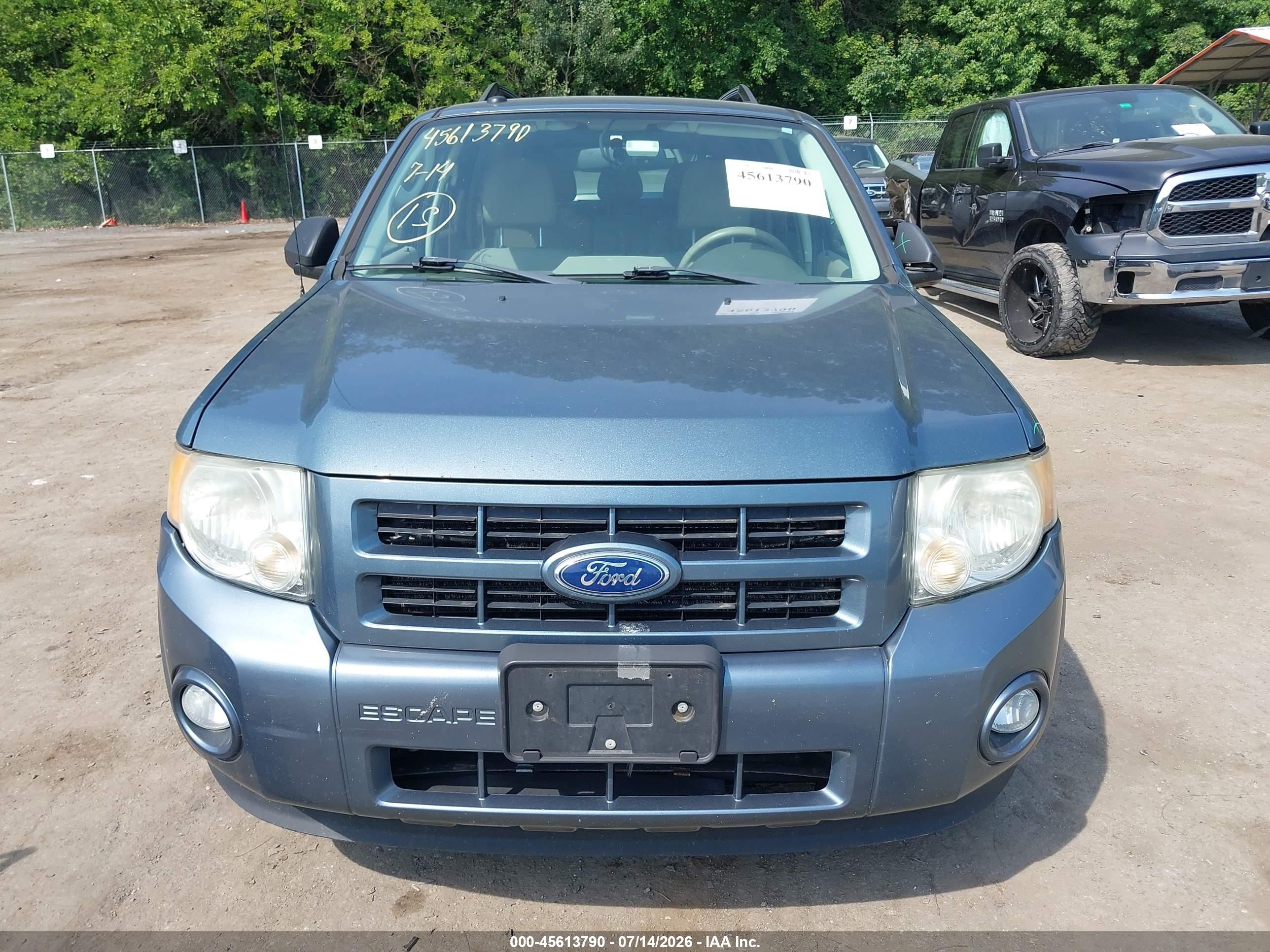 2011 Ford Escape Hybrid   Light Blue vin: 1FMCU5K3XBKC06435