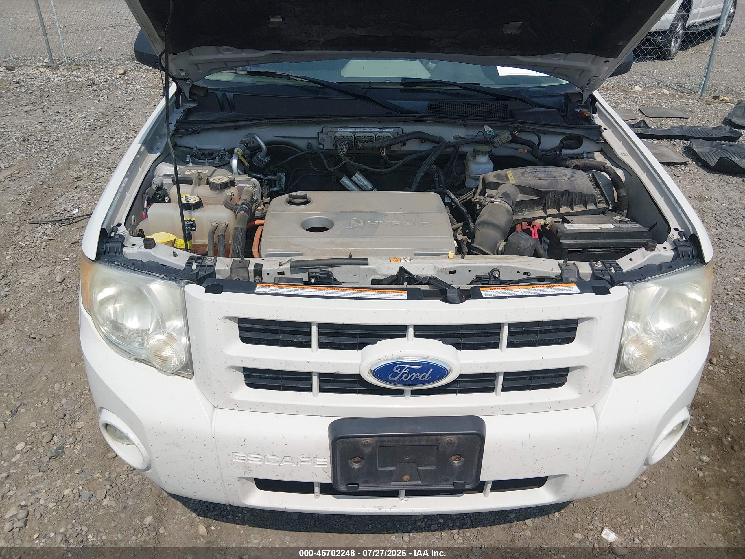 2011 Ford Escape Hybrid   White vin: 1FMCU5K3XBKC69583