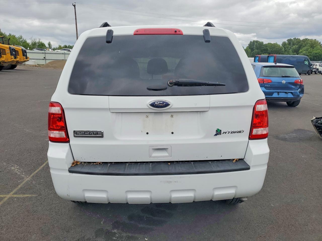 2012 Ford Escape White vin: 1FMCU5K3XCKA10092
