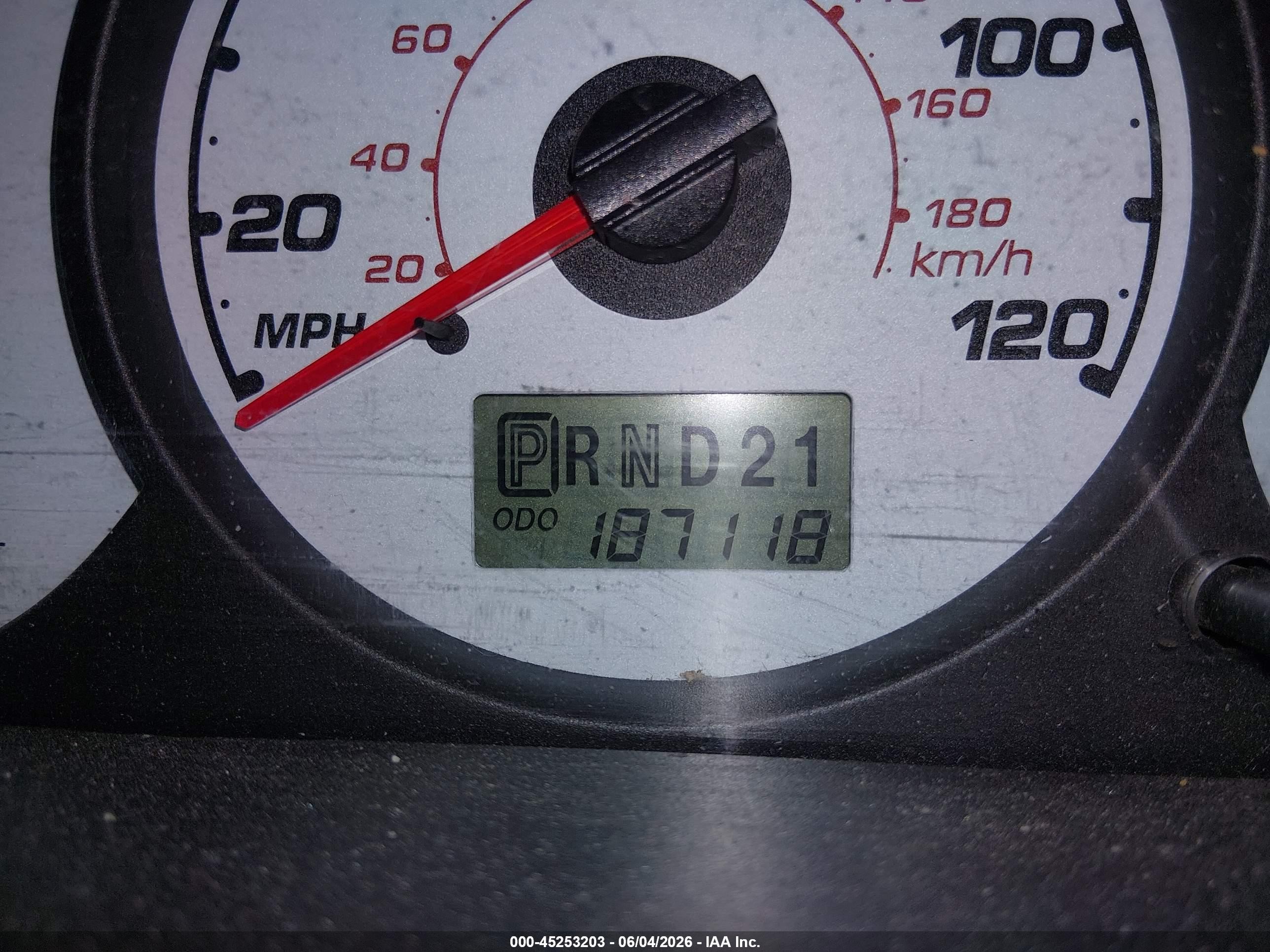 2004 Ford Escape Xls Beige vin: 1FMCU92194KB25337