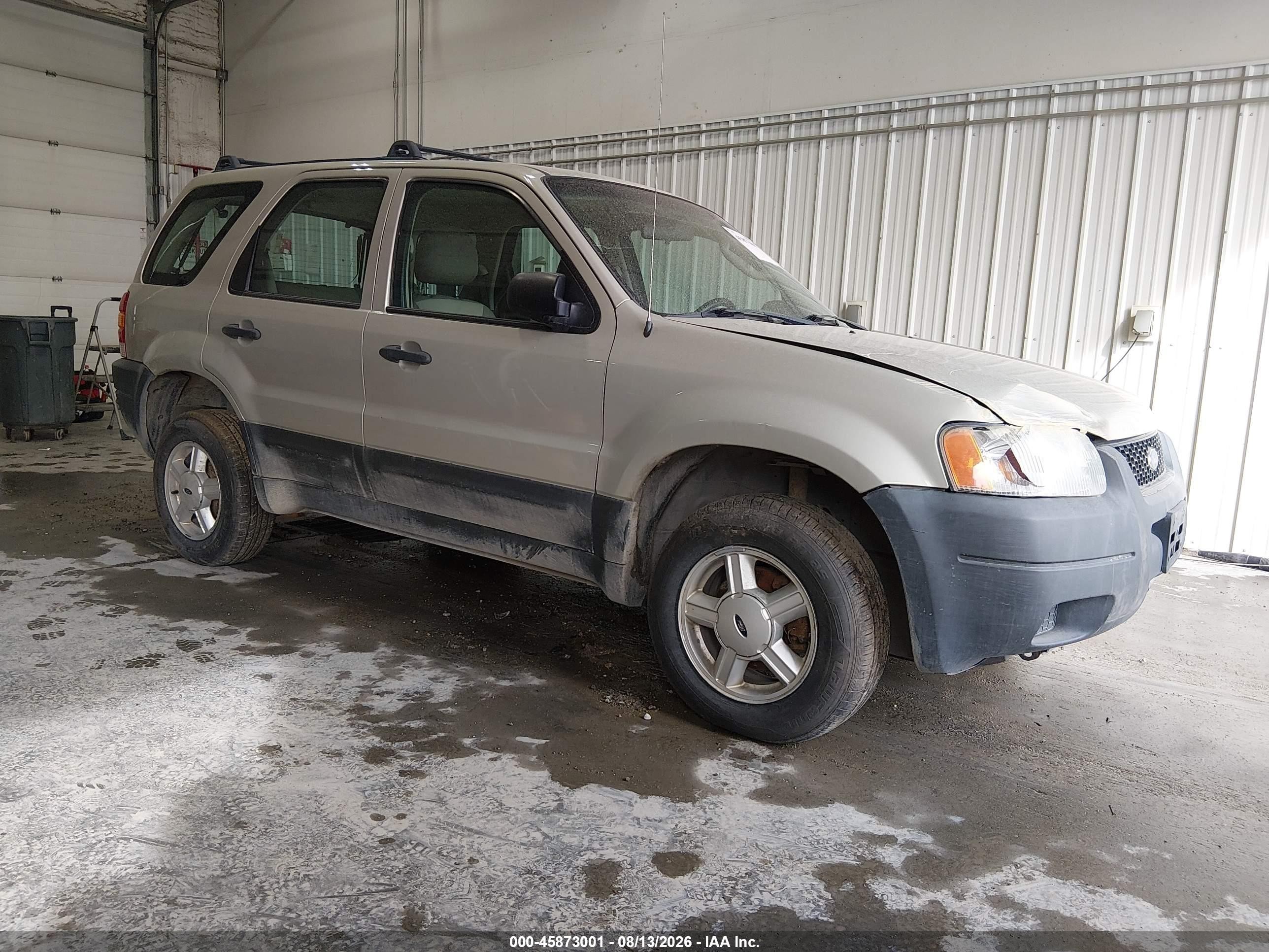 2004 Ford Escape Xls Gold vin: 1FMCU92194KB25337