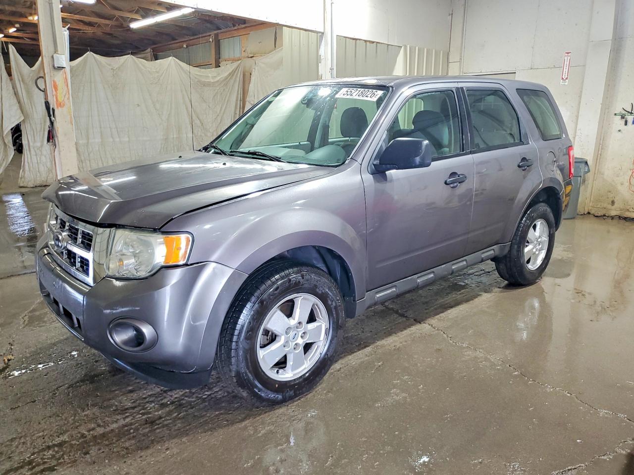 2009 Ford Escape Xls Gray vin: 1FMCU92729KB79798