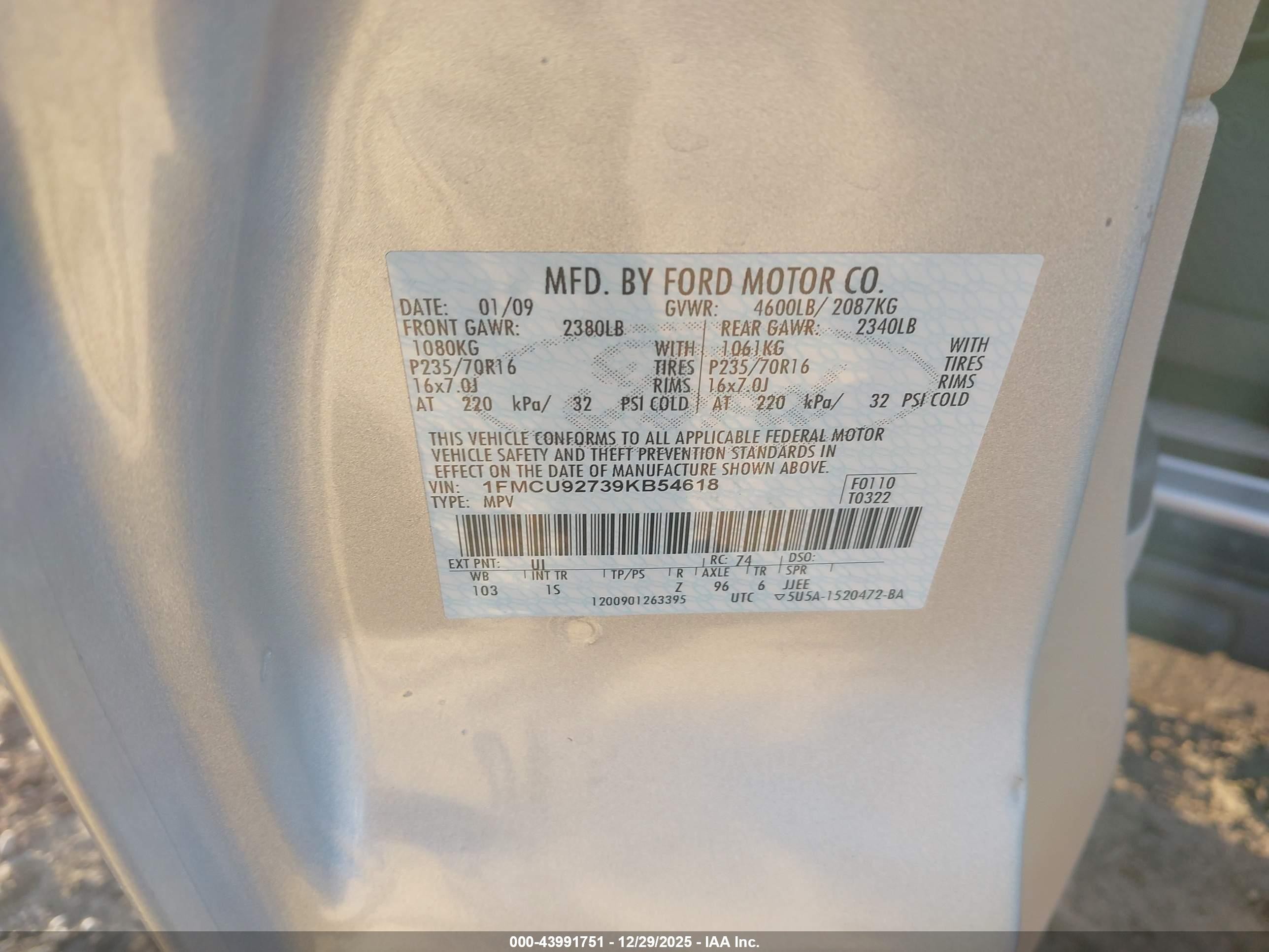 2009 Ford Escape Xls Silver vin: 1FMCU92739KB54618