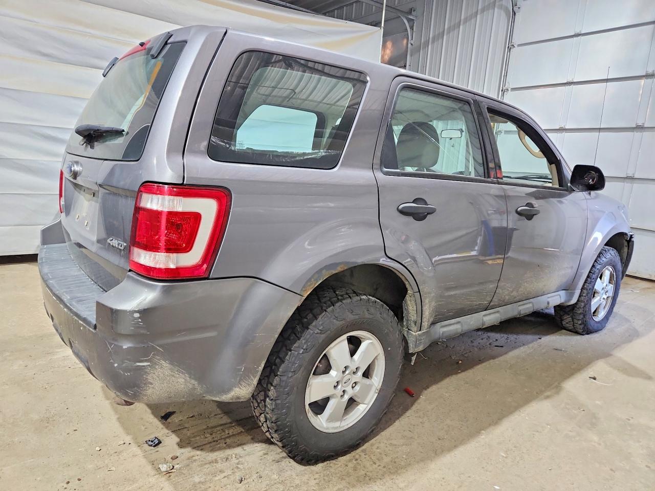 2009 Ford Escape Xls Gray vin: 1FMCU92769KB27400