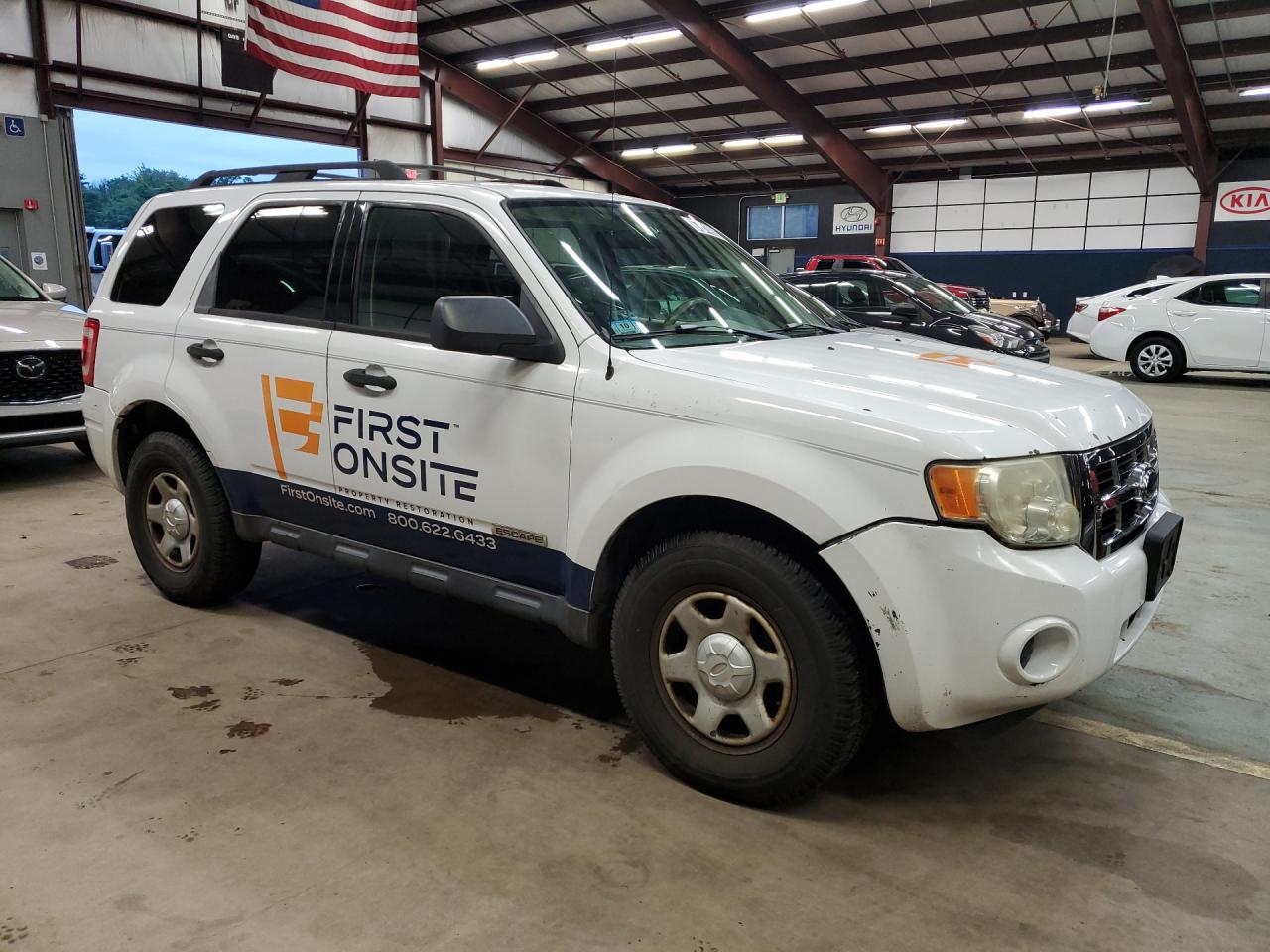 2008 Ford Escape Xls White vin: 1FMCU92Z18KB15946 Damage: Front Bumper/Cover, Broken, Replacement Required