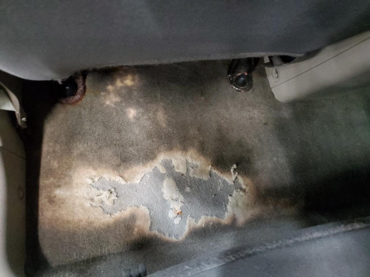 2008 Ford Escape Xls White vin: 1FMCU92Z18KB15946 Damage: Left Rear Floor Mat, Torn, 11 To 12 Inches