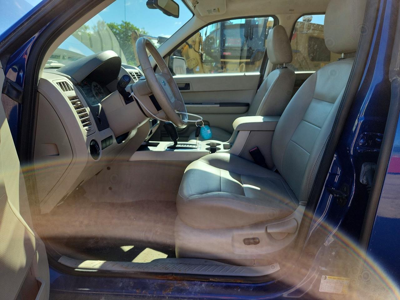 2008 Ford Escape Xlt Blue vin: 1FMCU93108KA83113