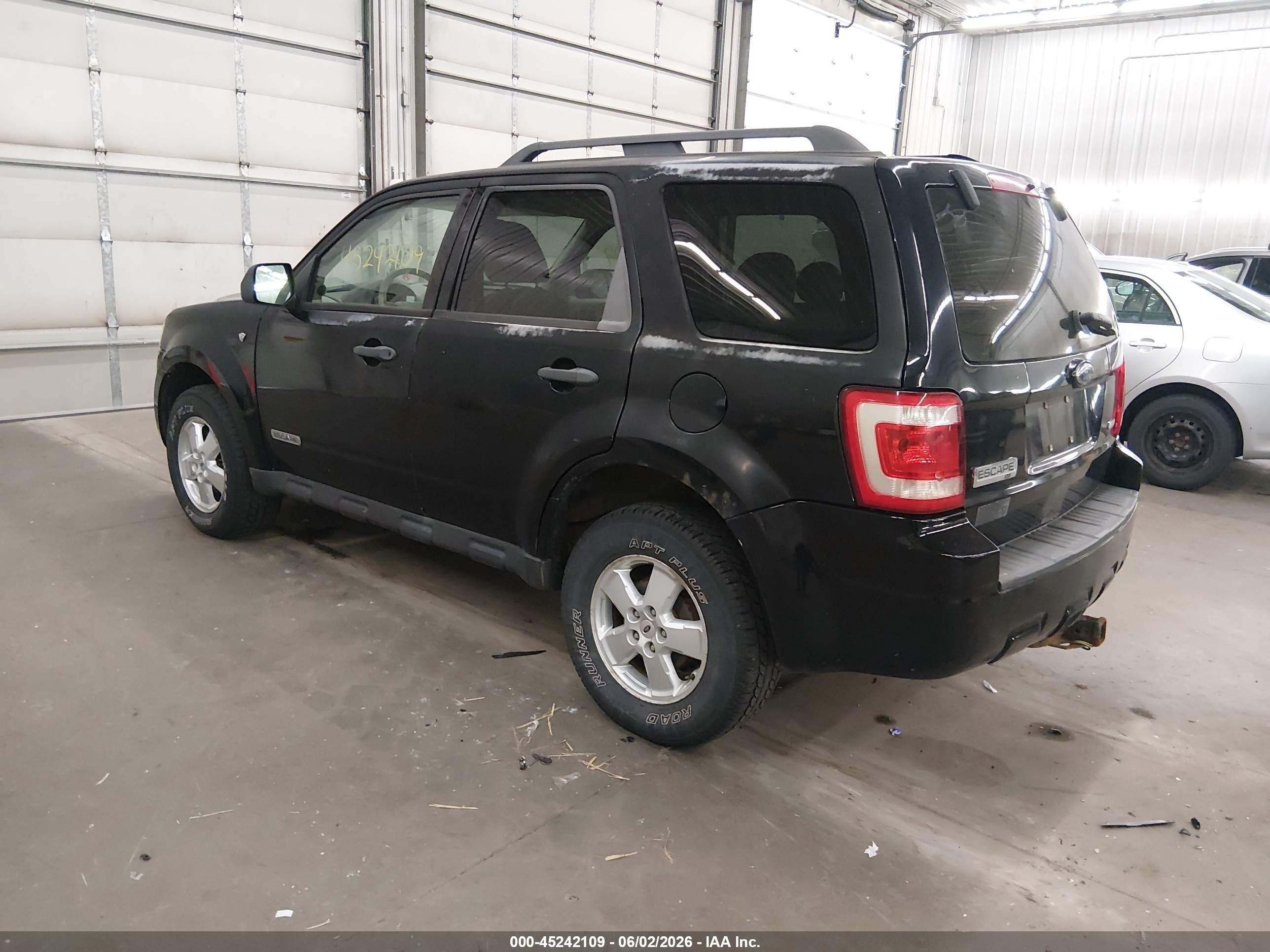2008 Ford Escape Xlt Black vin: 1FMCU93108KB02680